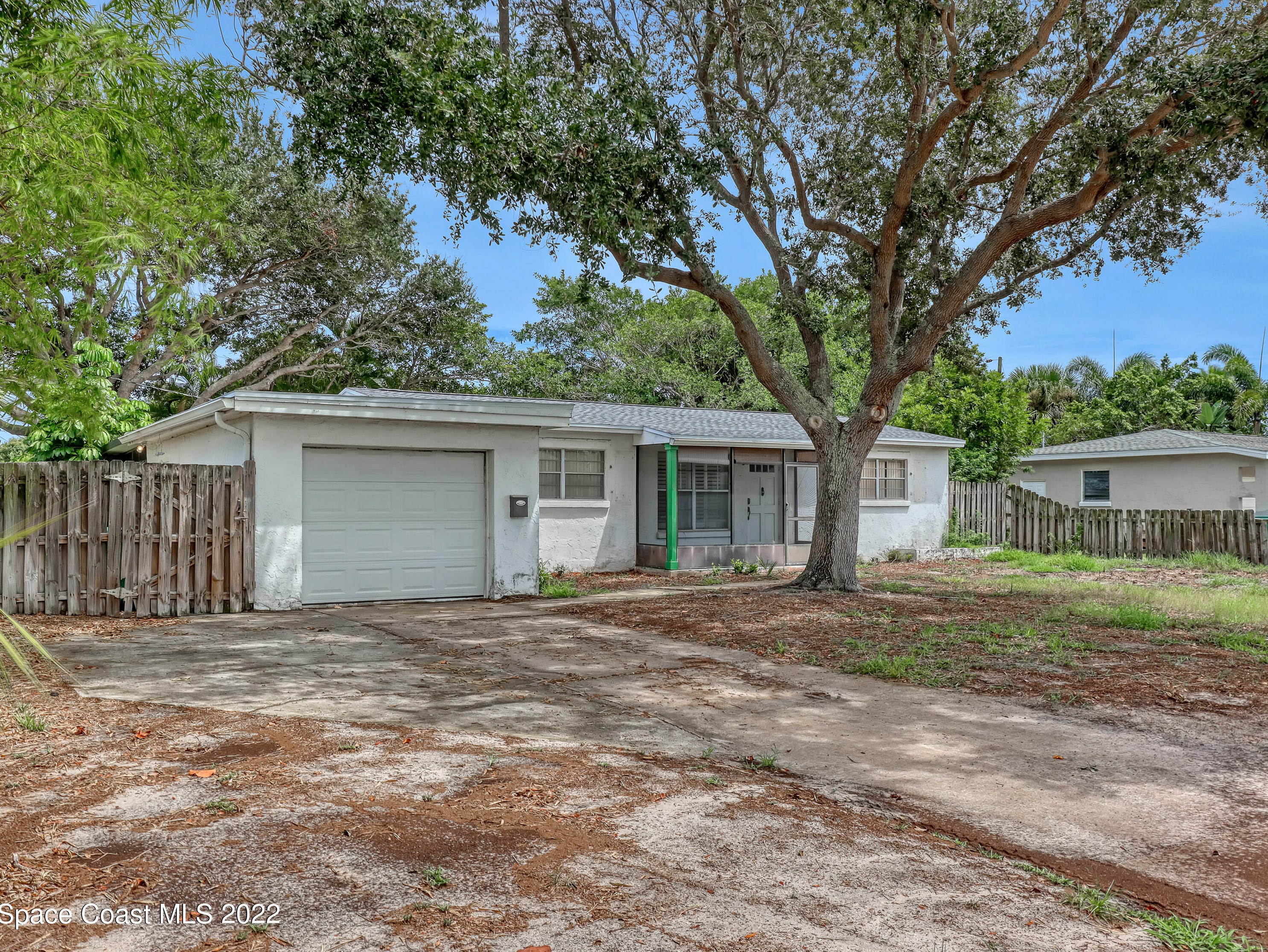 181 Sea Gull Dr, Melbourne, FL 32937-2147
