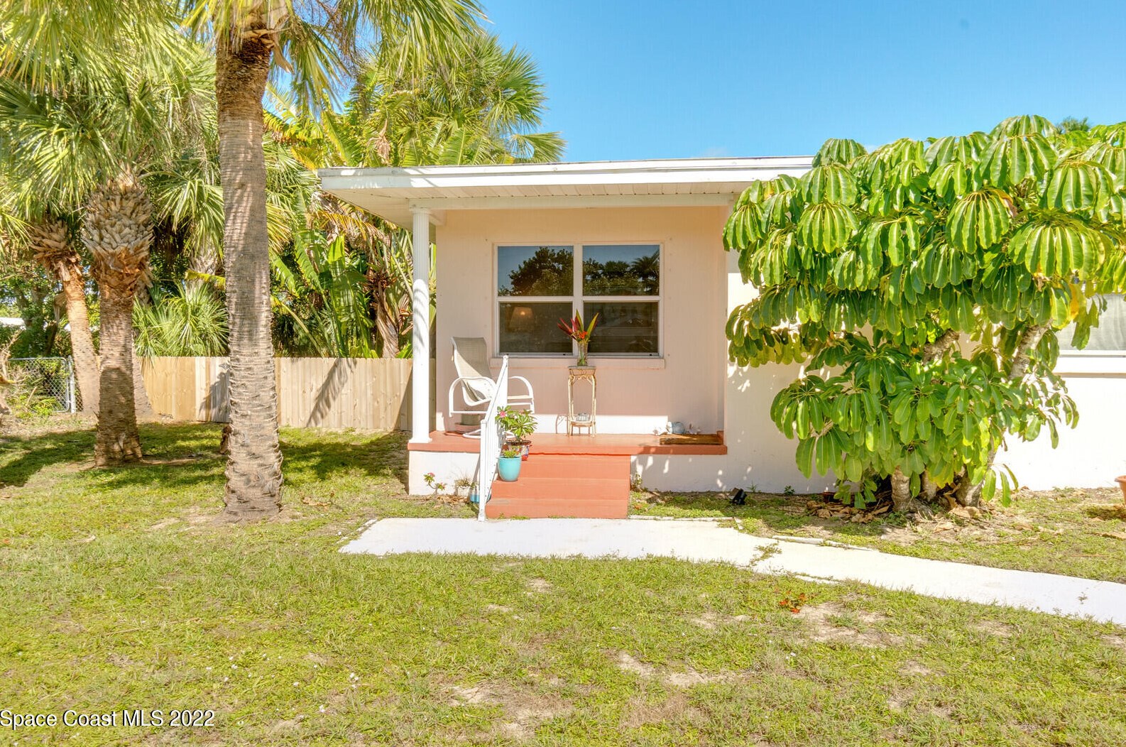 410 Magnolia Ave, Melbourne, FL 32935-6436