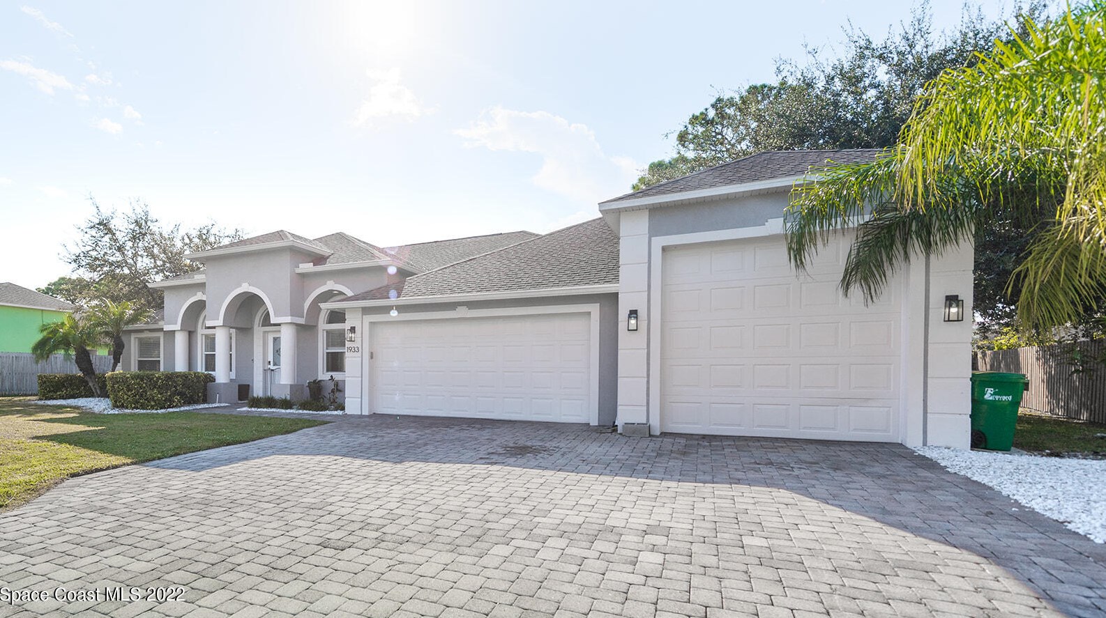 1933 Newfound Harbor Dr, Merritt Island, FL 32952