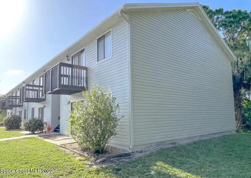451 Mercury Ave Se, Melbourne, FL 32909