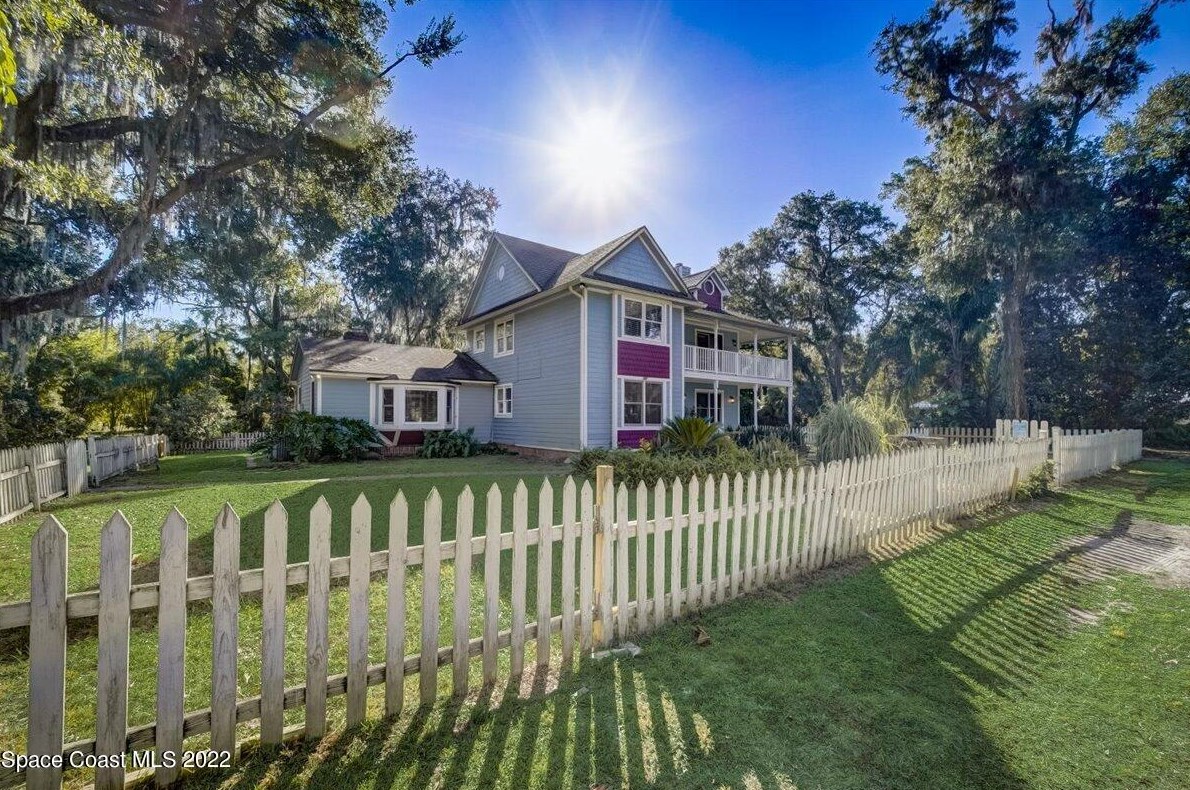 2179 Turpentine Rd, Mims, FL 32754