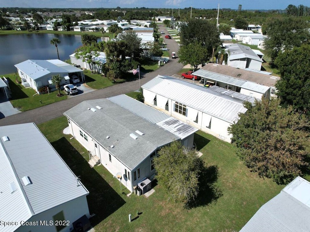 7659 Great Bear Lake Dr, Sebastian, FL 32976