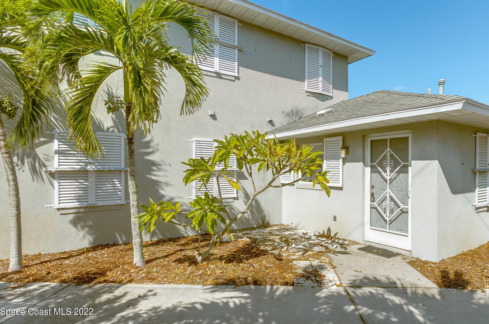 2922 Riverview Dr, Melbourne, FL 32901-7362