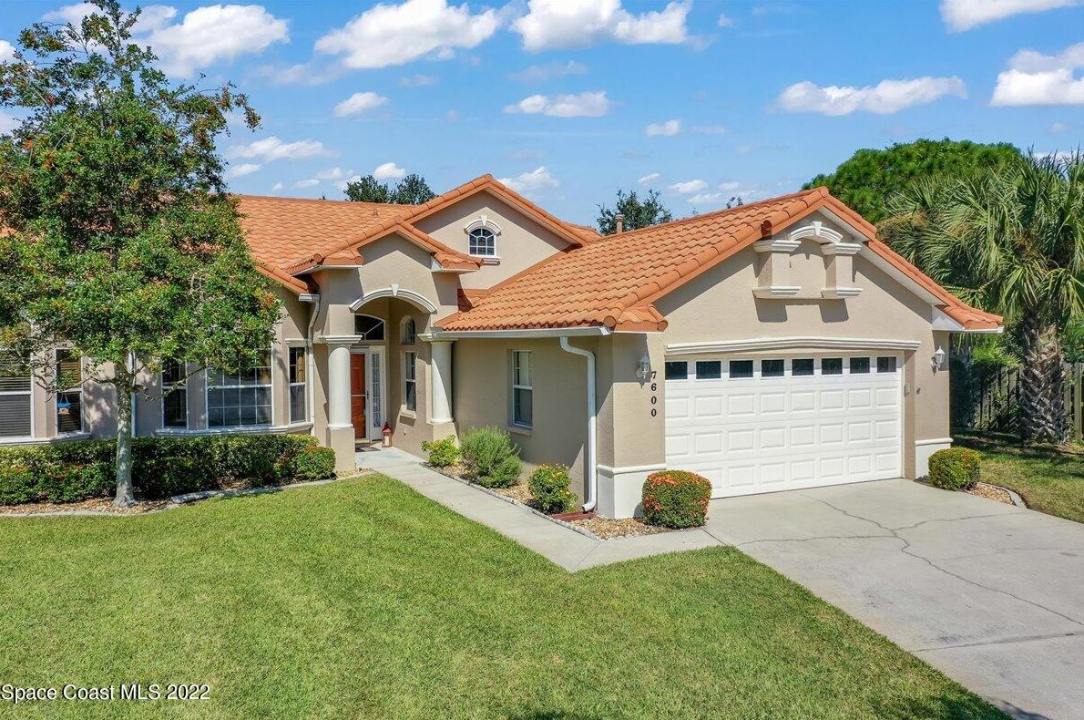 7600 Candlewick Dr, Melbourne, FL 32940-6407