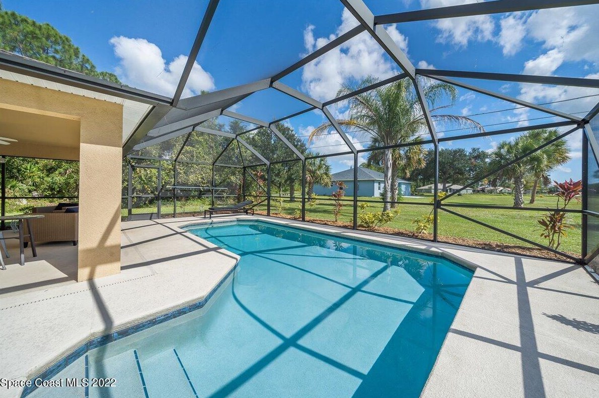 285 Dorado Ave, Melbourne, FL 32907-3034