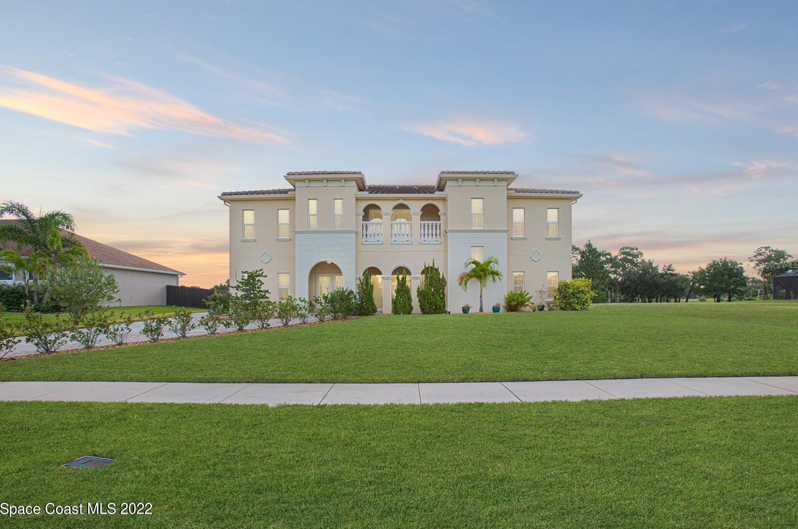 3587 Province Dr, Melbourne, FL 32934