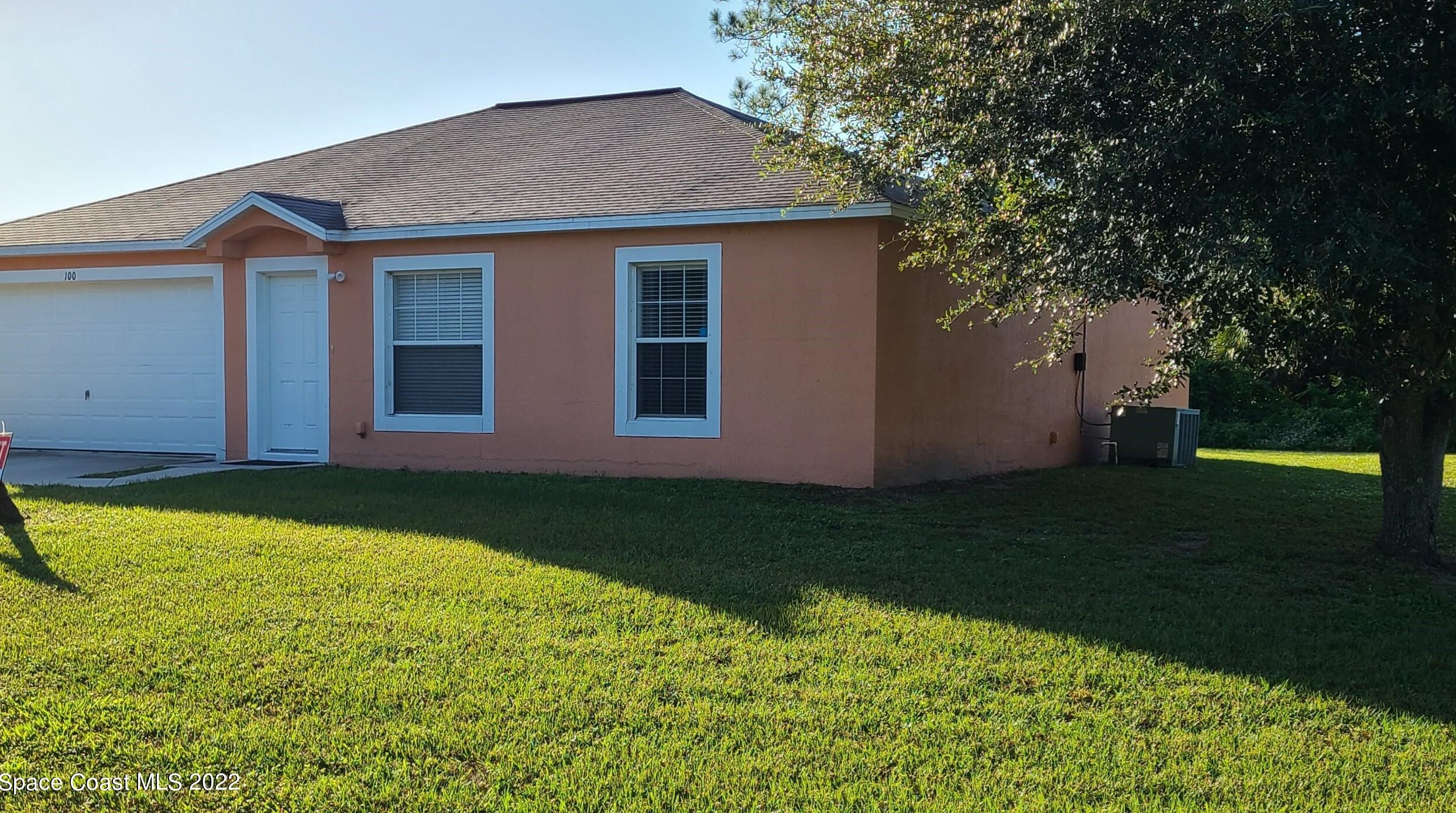 100 Prairie St, Melbourne FL  32909-8715 exterior