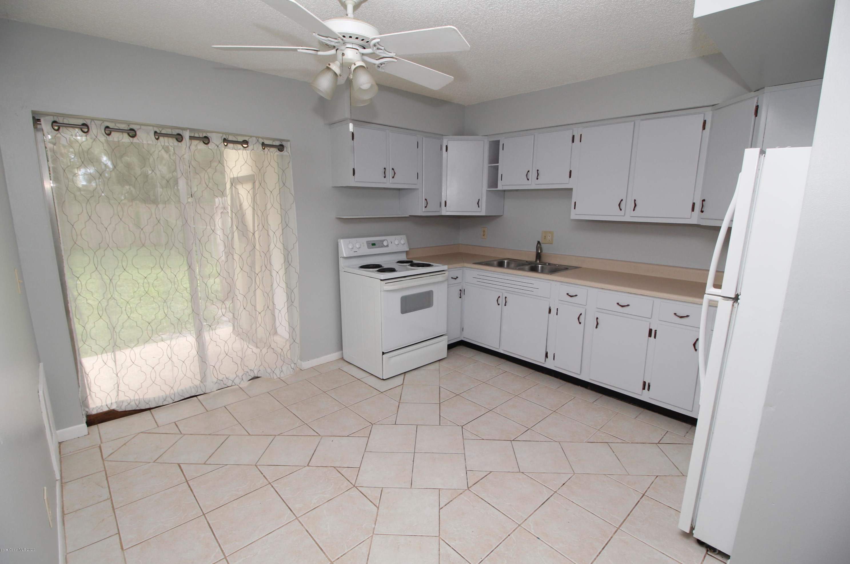 127 West Ct, Melbourne, FL 32904