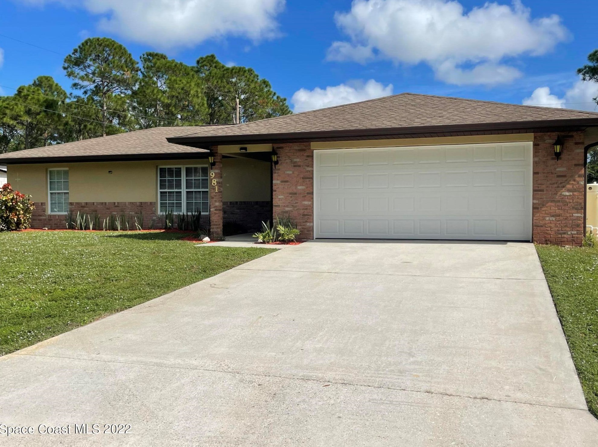 981 Garlenda Ave, Melbourne, FL 32908-7610