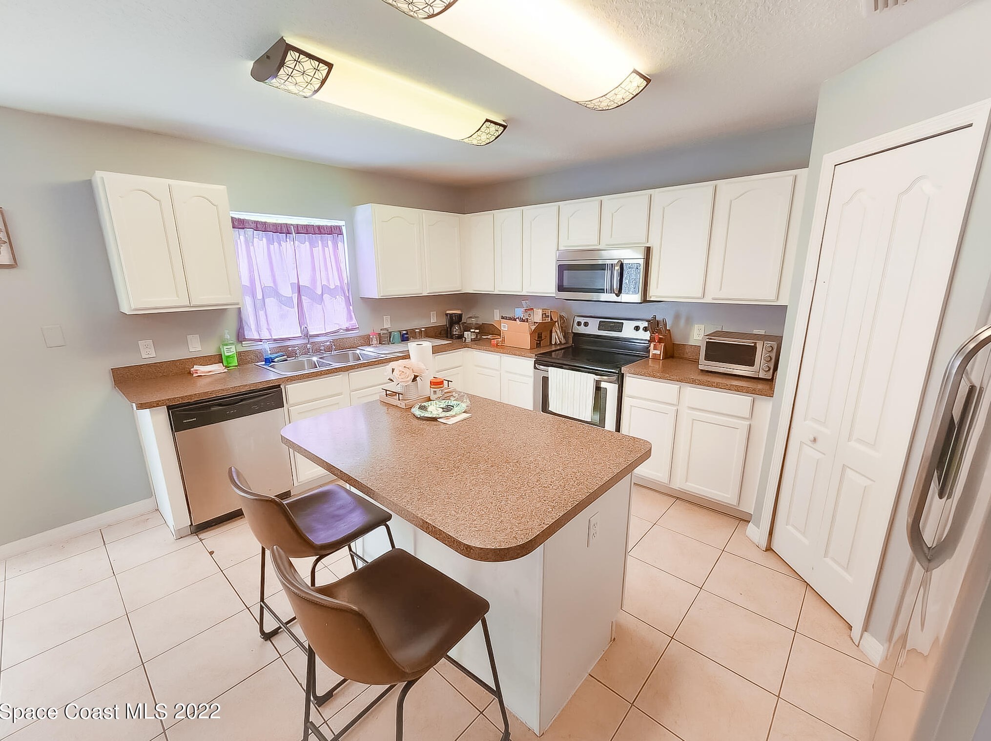 942 Raleigh Rd Se, Melbourne, FL 32909