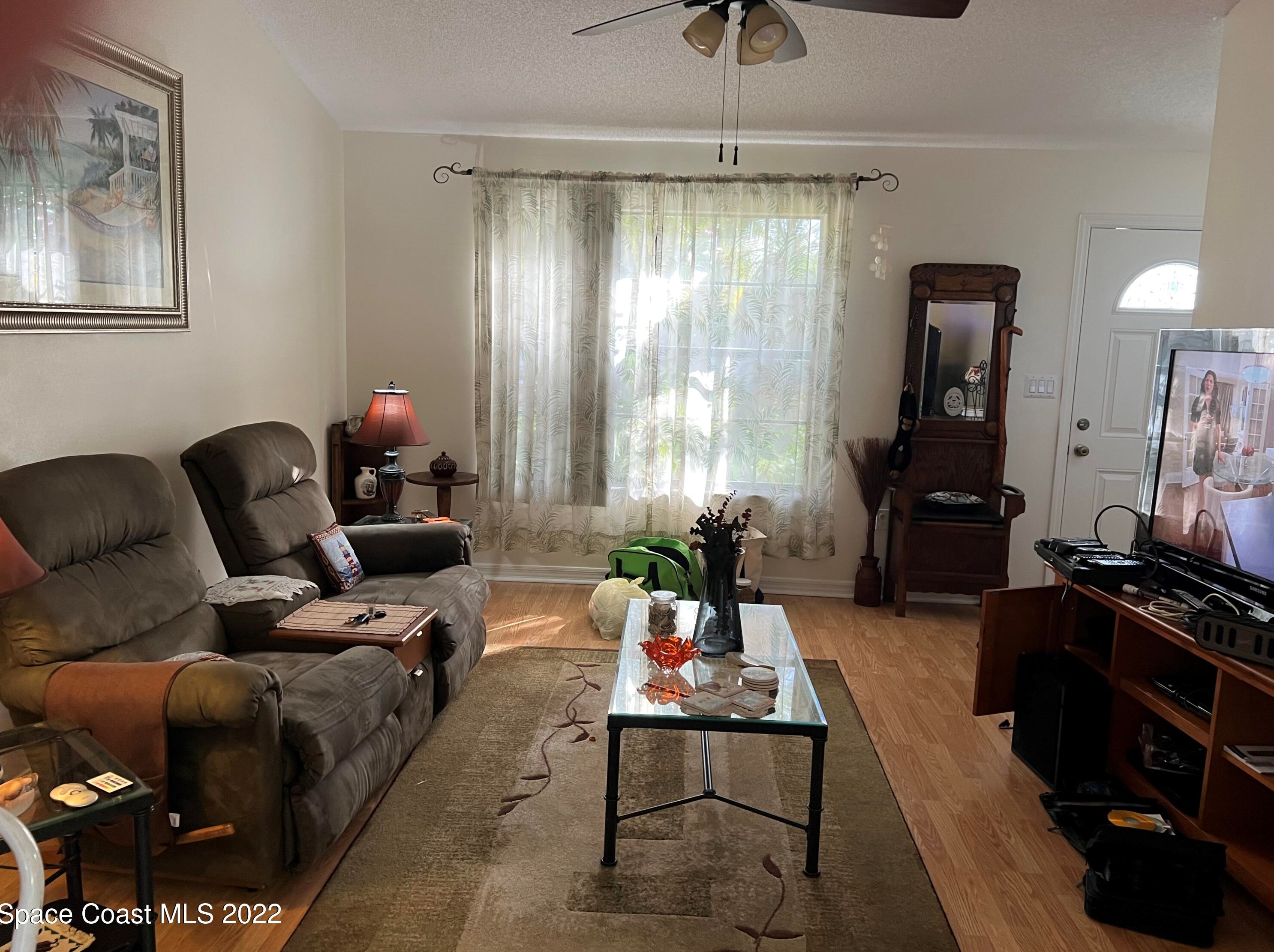 909 Lyons Cir, Melbourne, FL 32907-5911