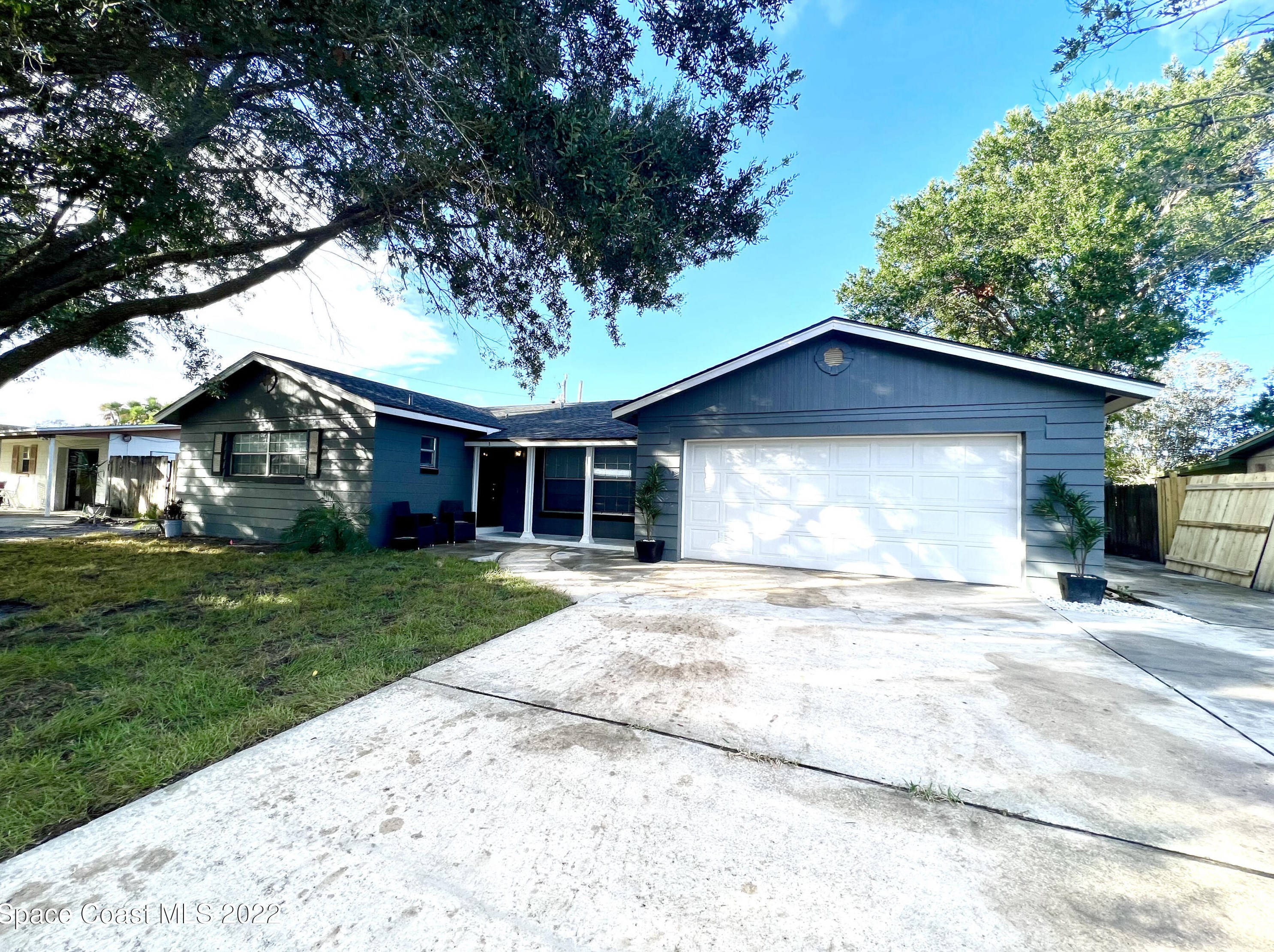 960 Cristobal Dr, Titusville, FL 32780