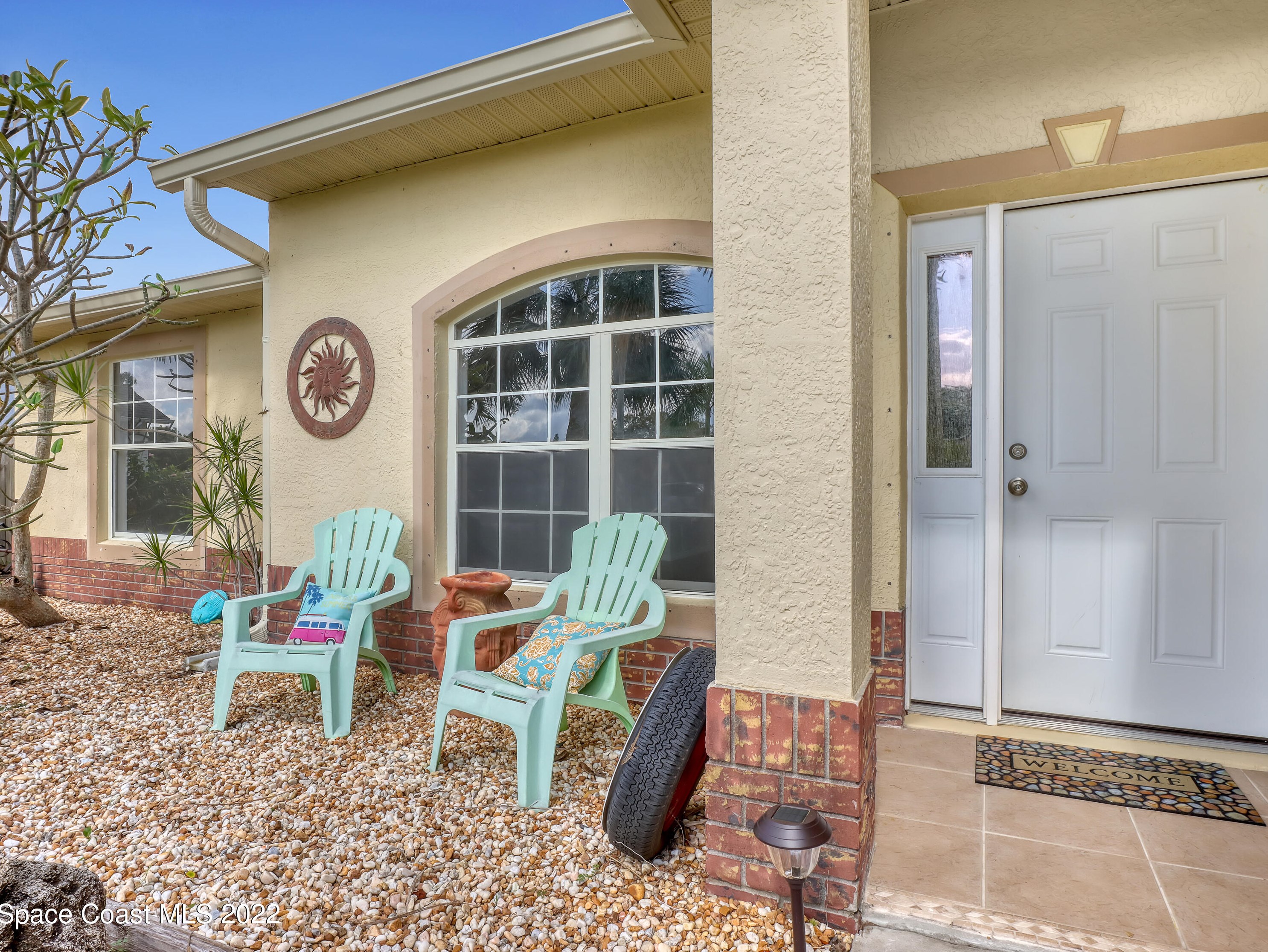 1673 Sweetwood Dr, Melbourne, FL 32935-4595