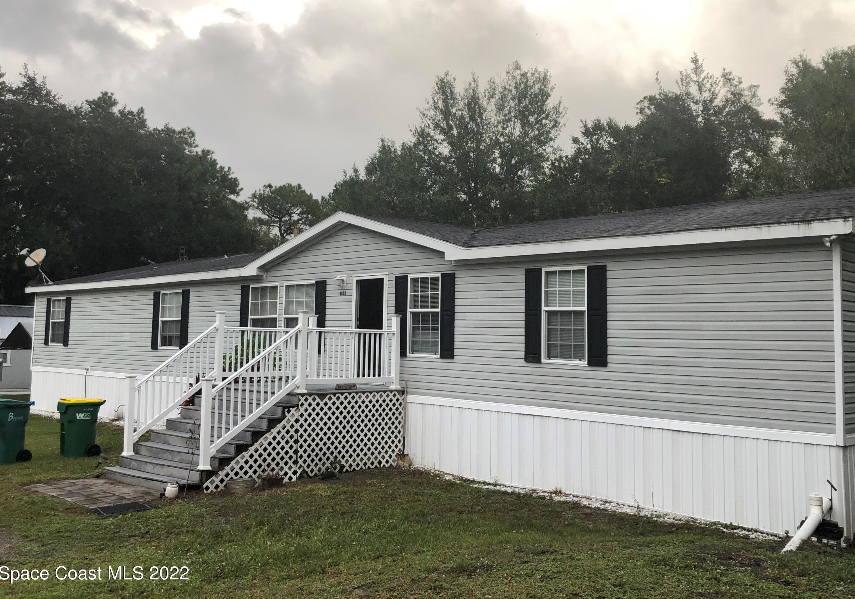 4855 Meadow Green Rd, Mims, FL 32754
