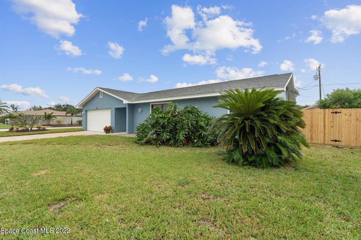 755 Poinsetta Dr, Melbourne, FL 32937-2549