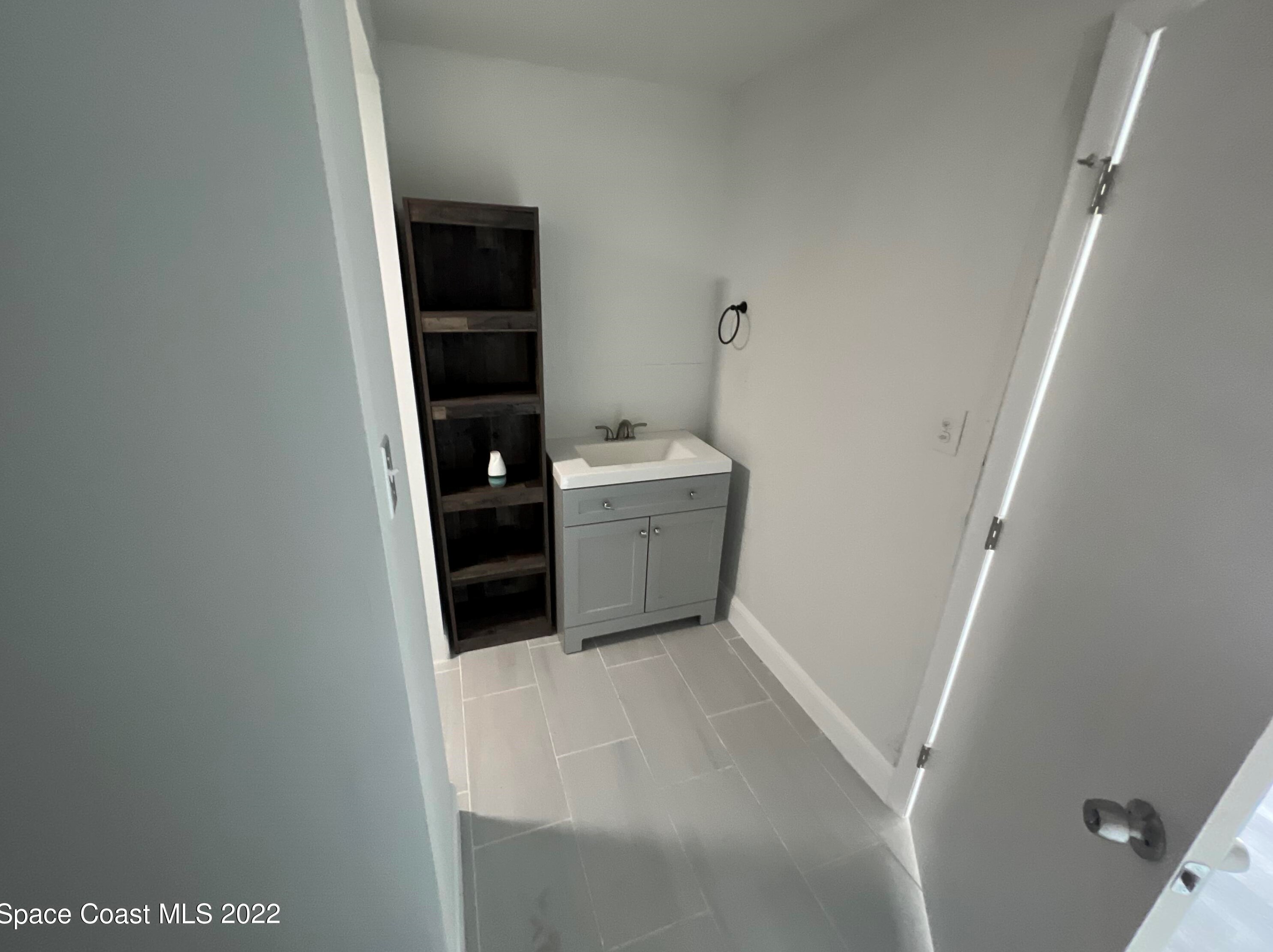 2907 Rollins St, Melbourne FL  32901-6905 exterior