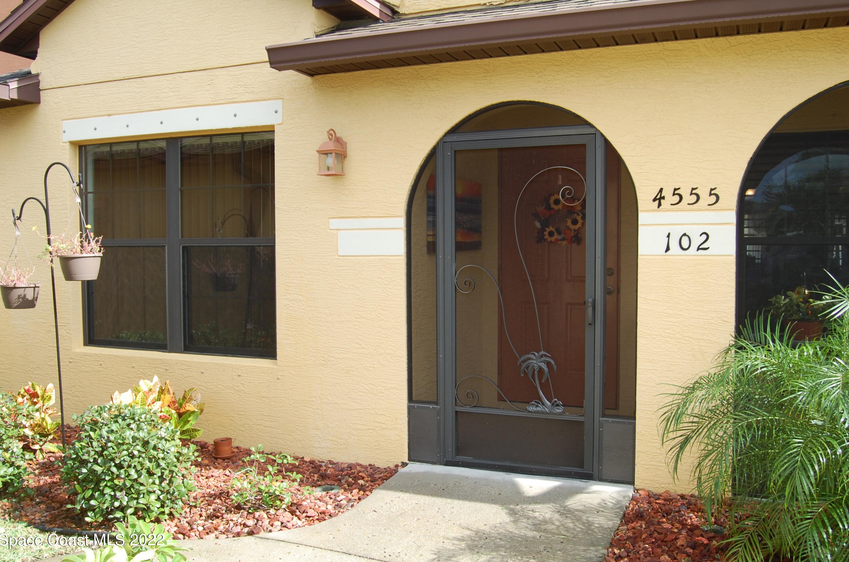 4555 Radiant Way, Melbourne, FL 32901-7883