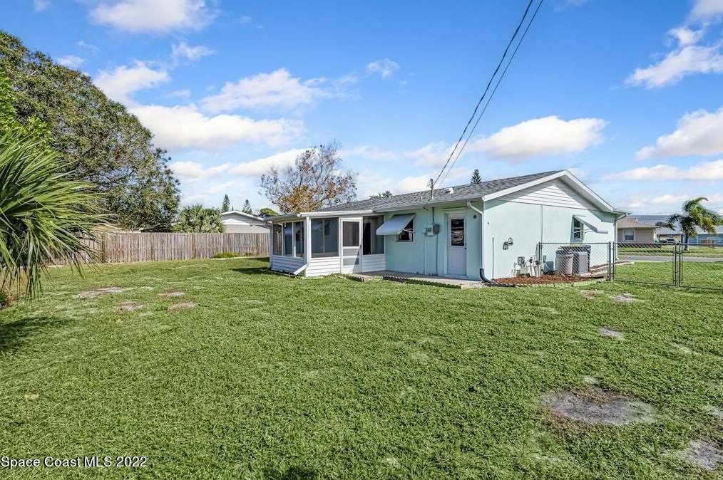 856 Damask St, Melbourne FL  32905-5711 exterior