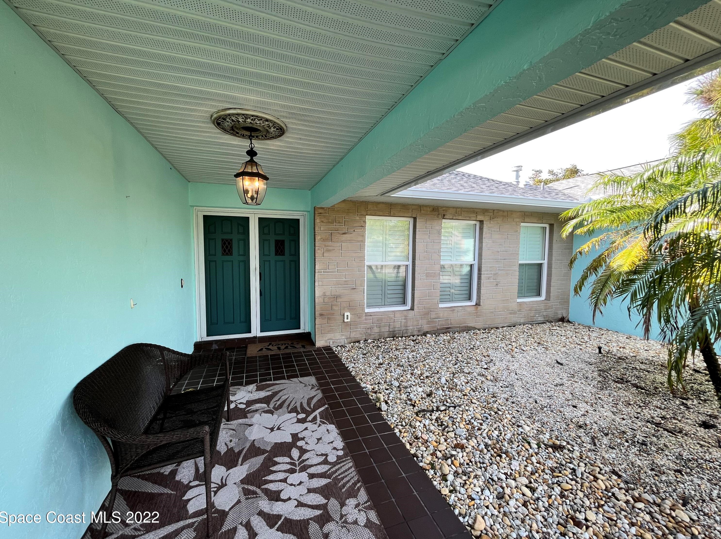 489 Carriage Rd, Melbourne, FL 32937