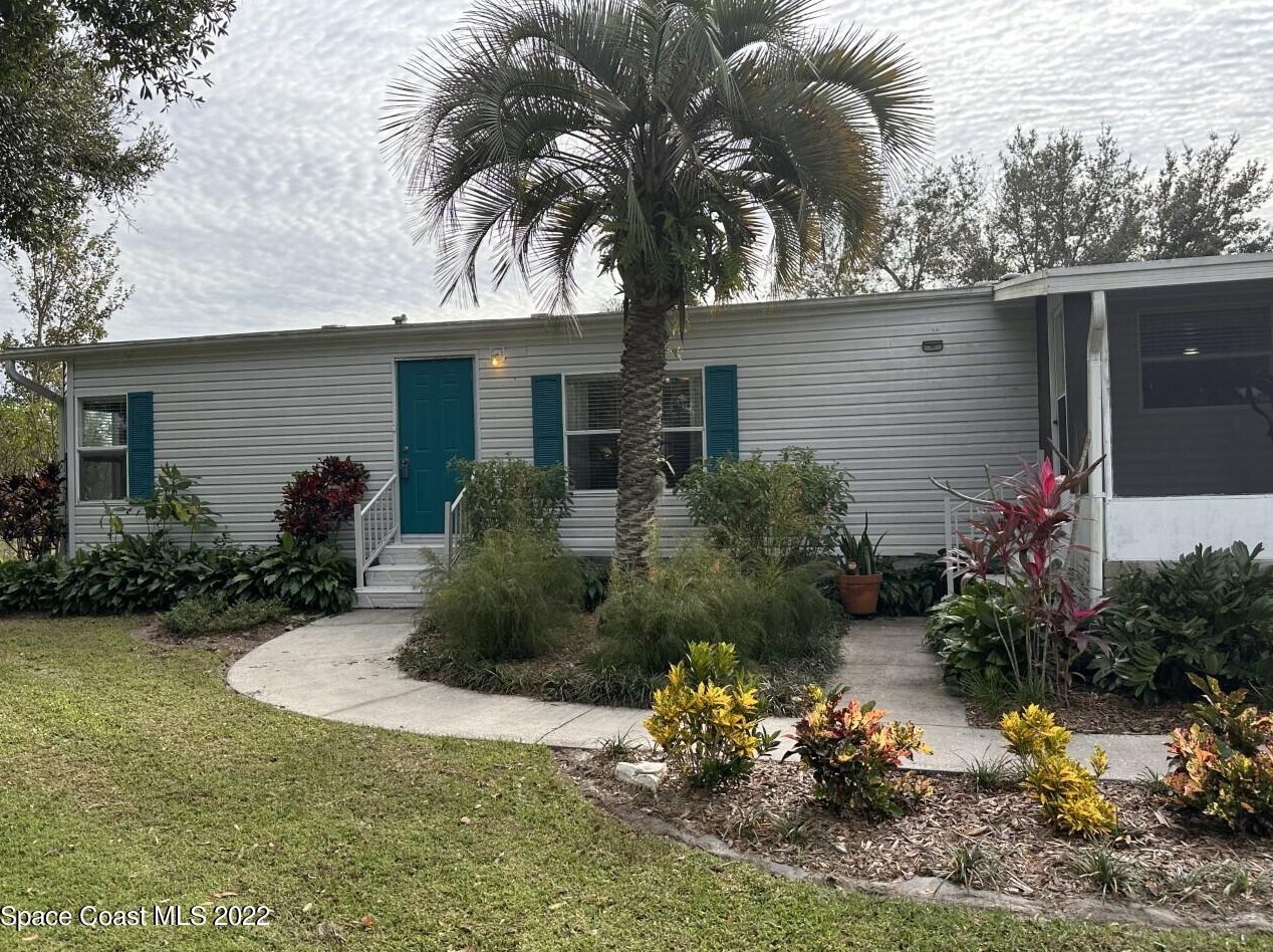 3400 Tracy Ct, Mims, FL 32754