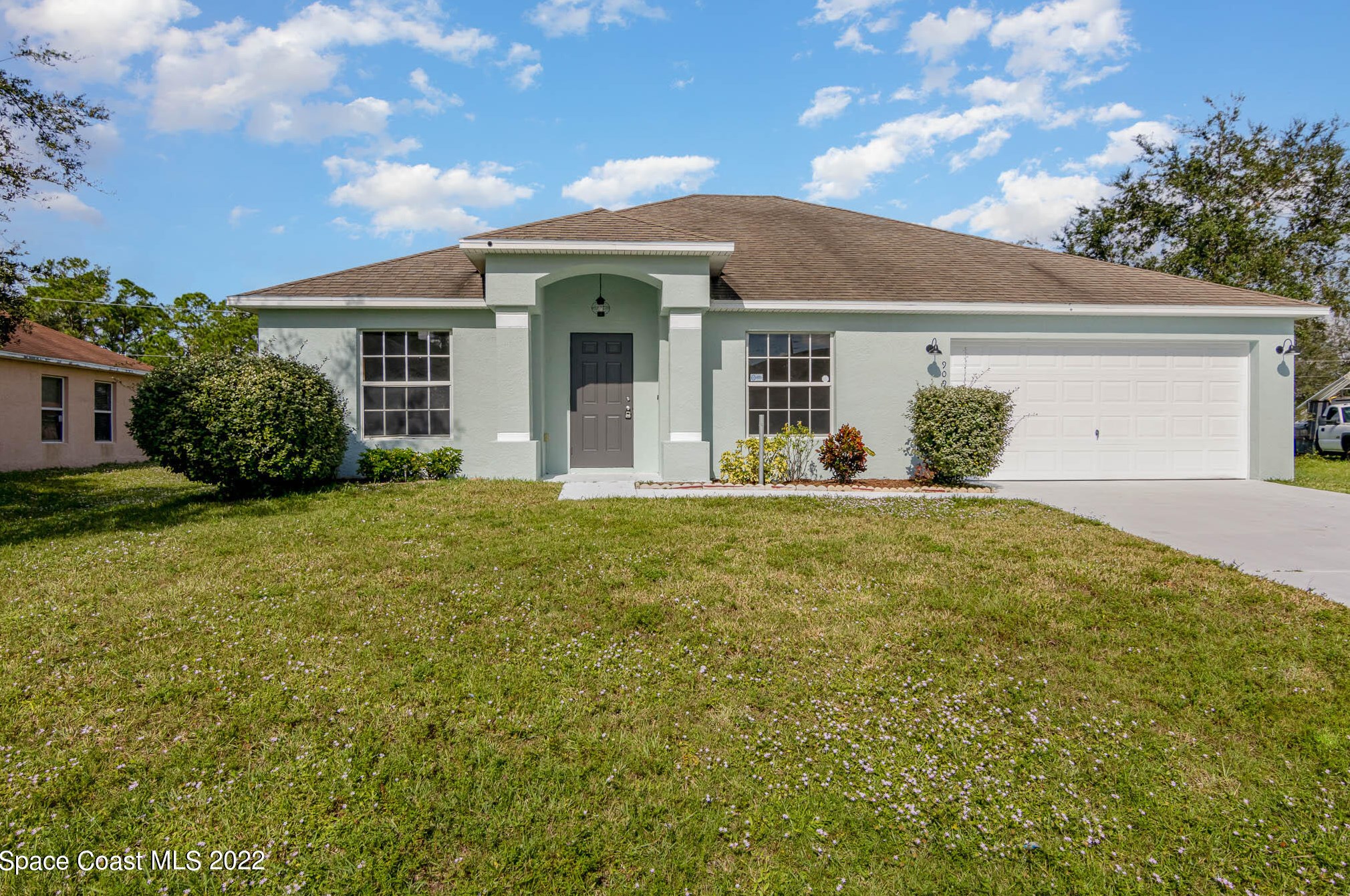 909 San Rafael Rd, Melbourne, FL 32908-7500