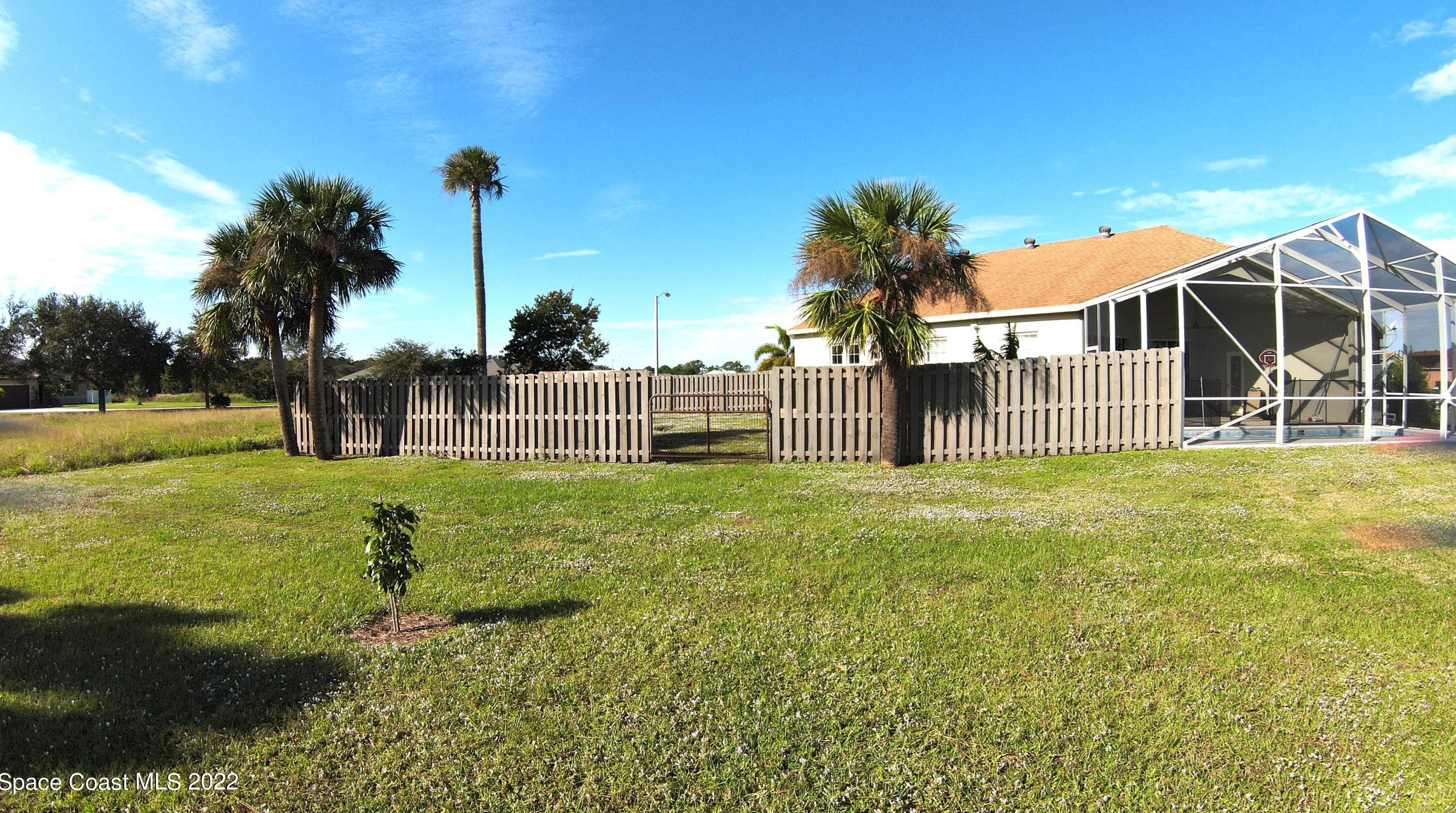 7157 Preserve Pointe Dr, Merritt Island FL 32953-6726 exterior