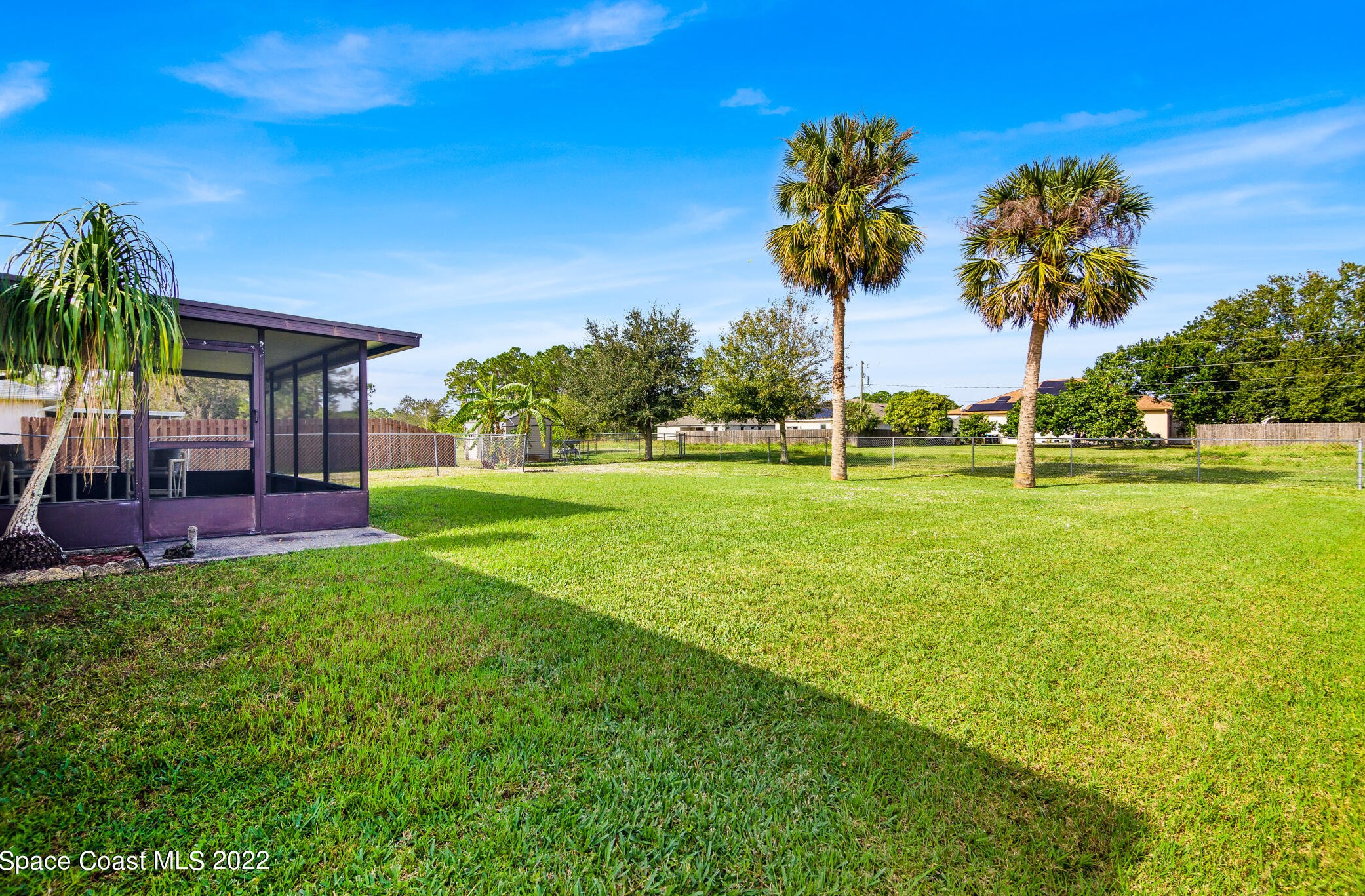 1679 Heartwellville St, Melbourne FL 32907-7100 exterior