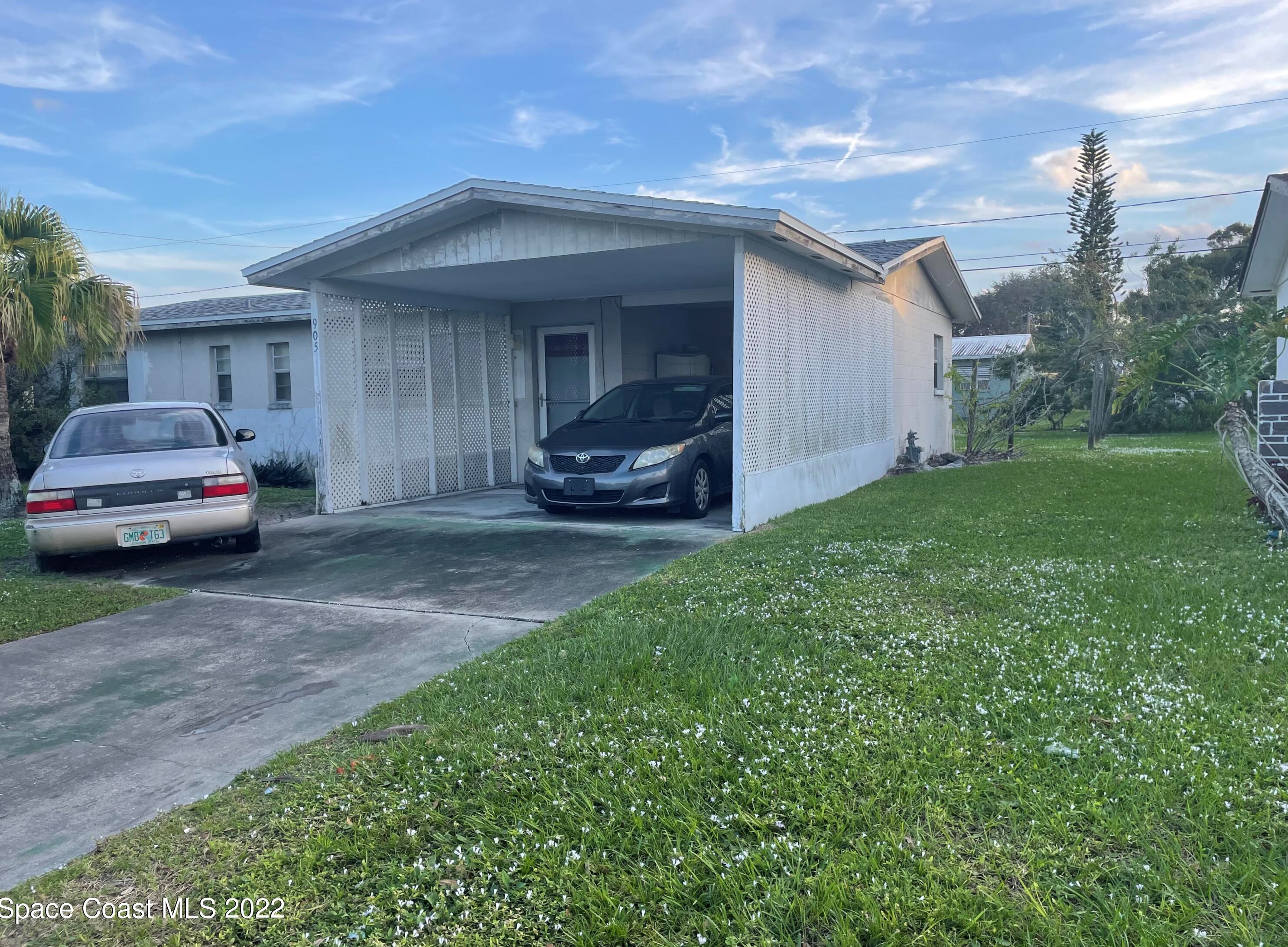 905 Cedar Dr, Melbourne, FL 32901-7912