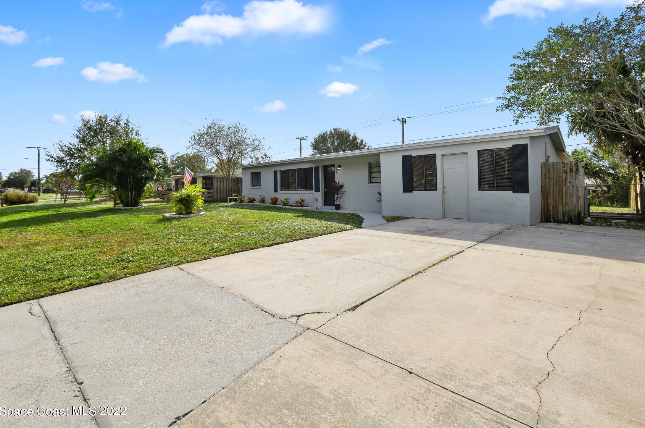 1108 Holland St, Melbourne FL  32935-2751 exterior