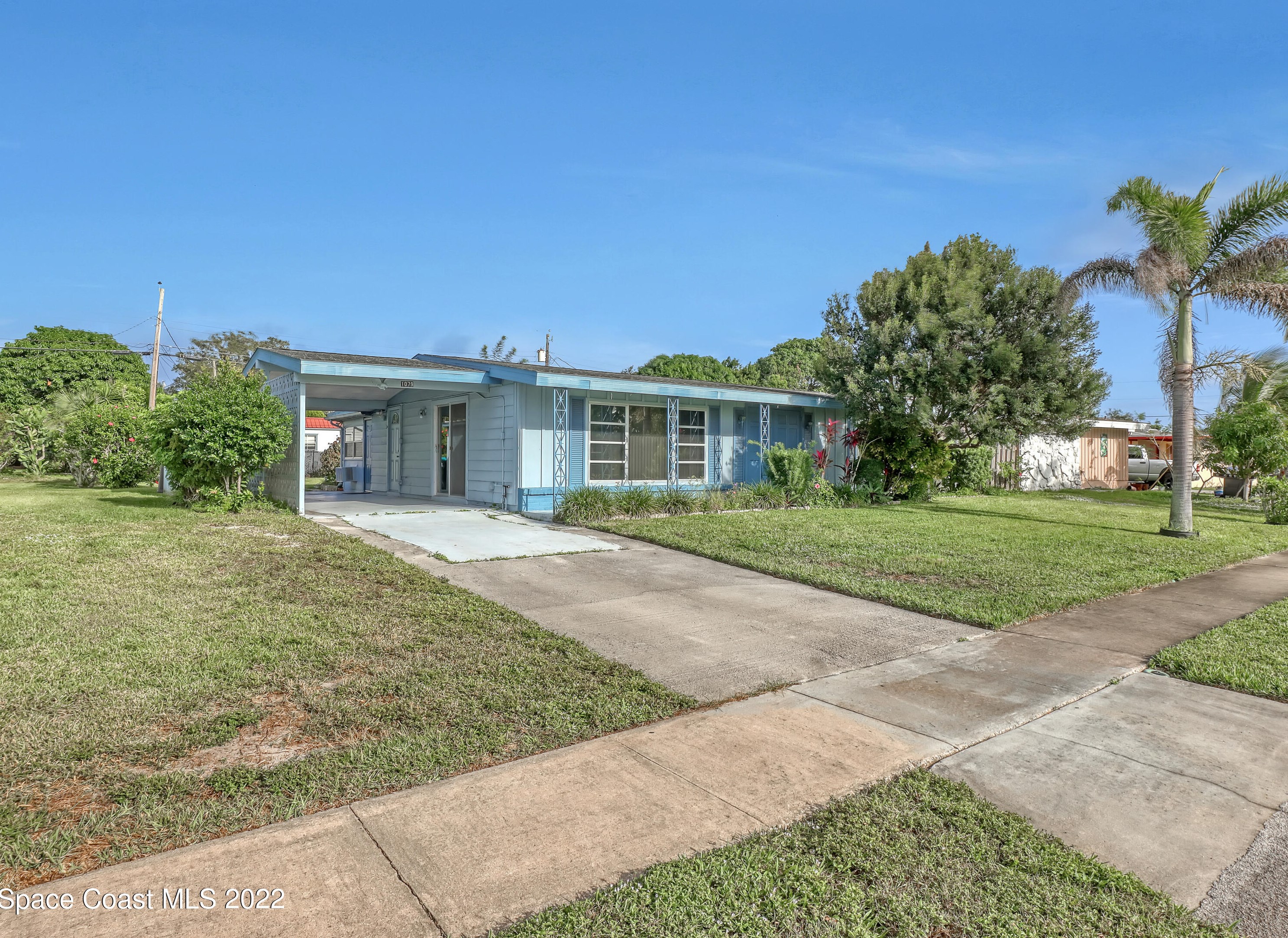 1079 Cable Ln, Melbourne, FL 32905-6013