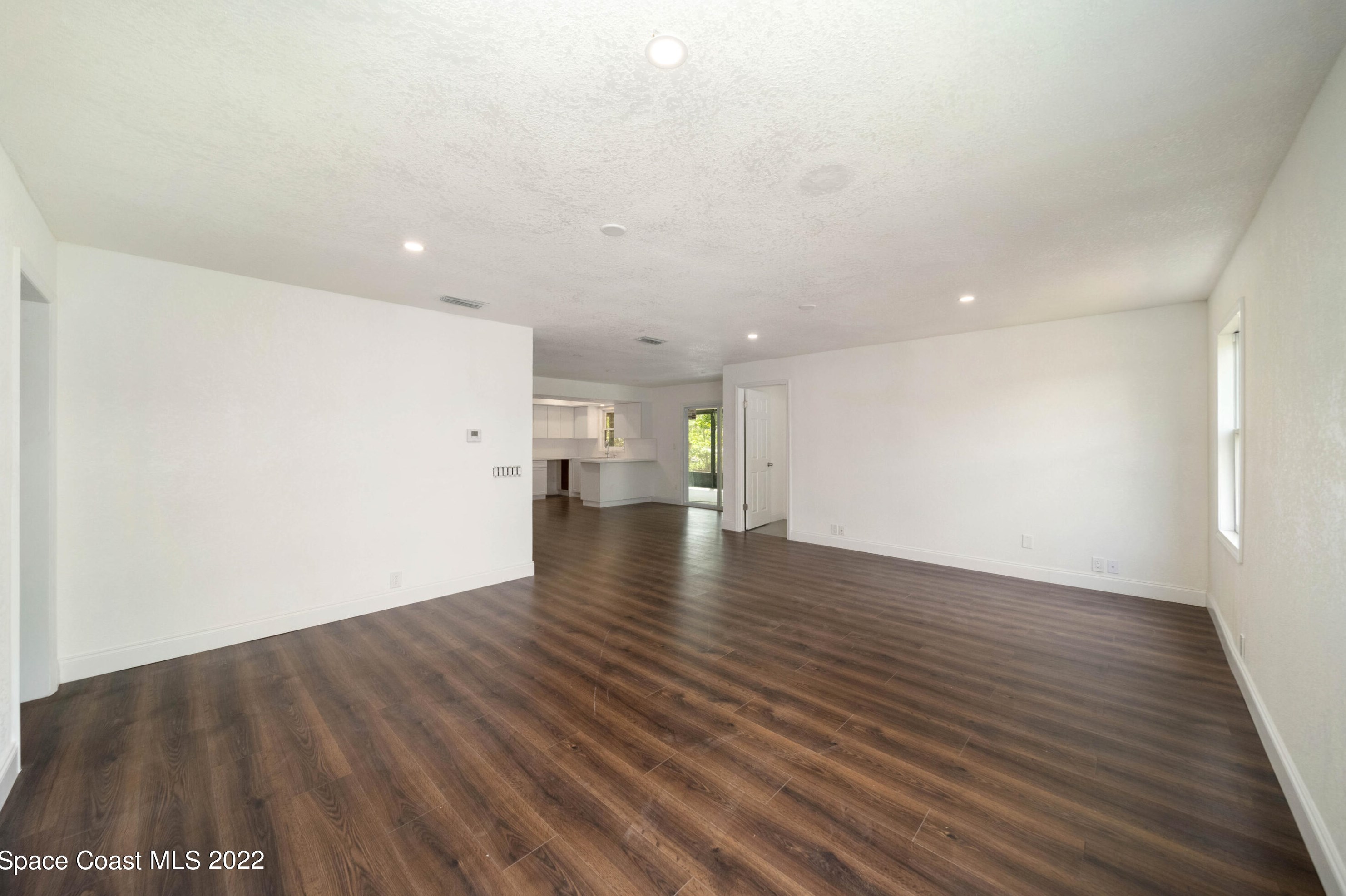 1038 Saint Johns St Se, Melbourne, FL 32909