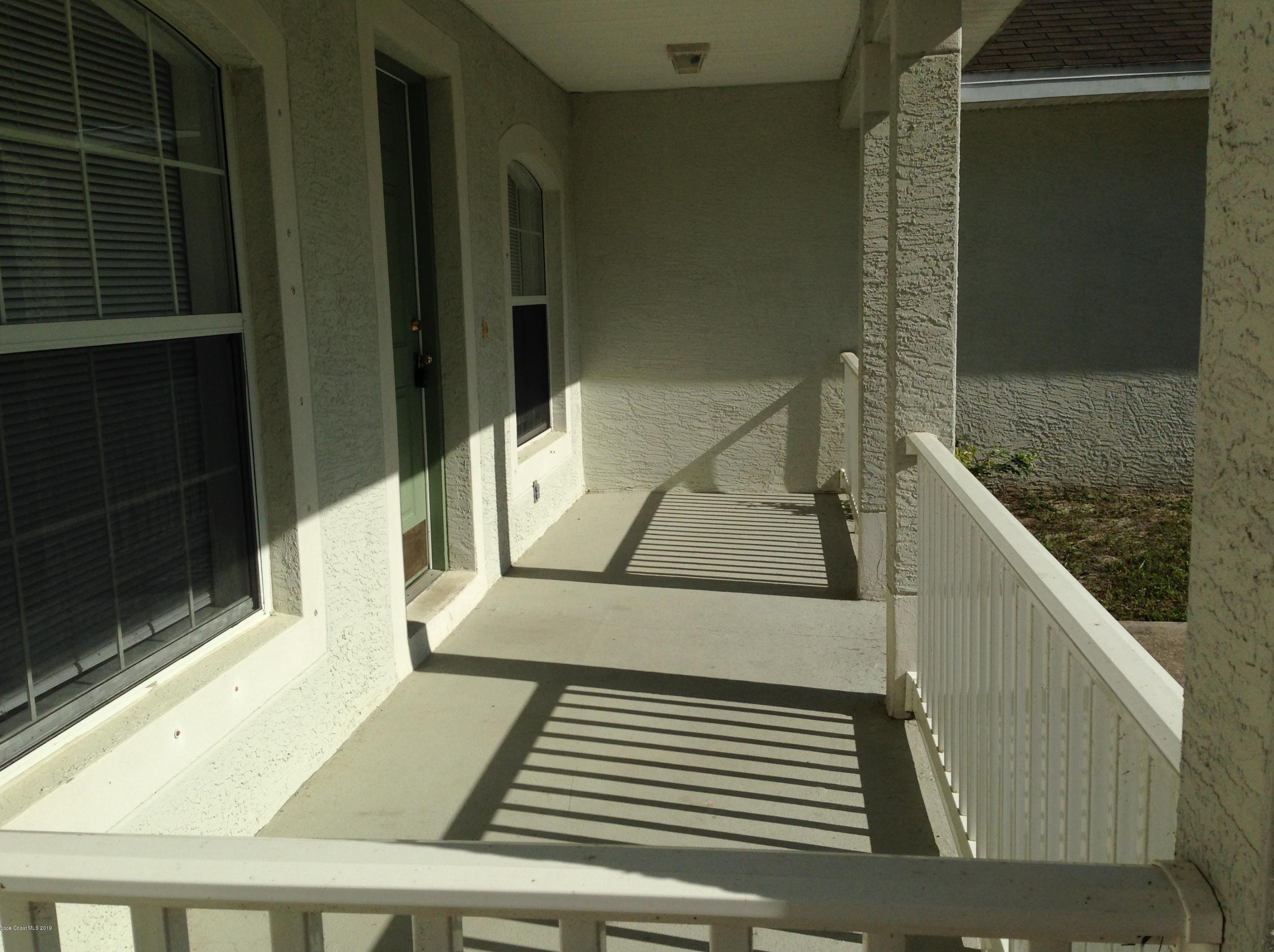 1727 Rangoon Rd Nw, Melbourne, FL 32907