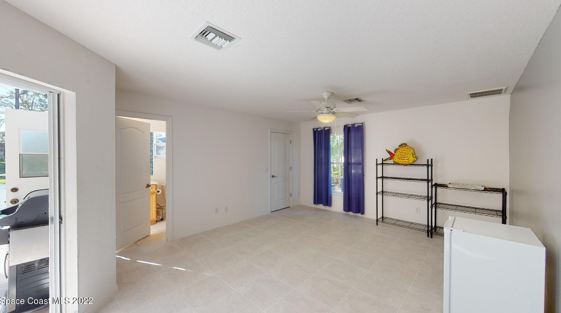 1820 Winding Ridge Cir, Melbourne FL  32909-2314 exterior