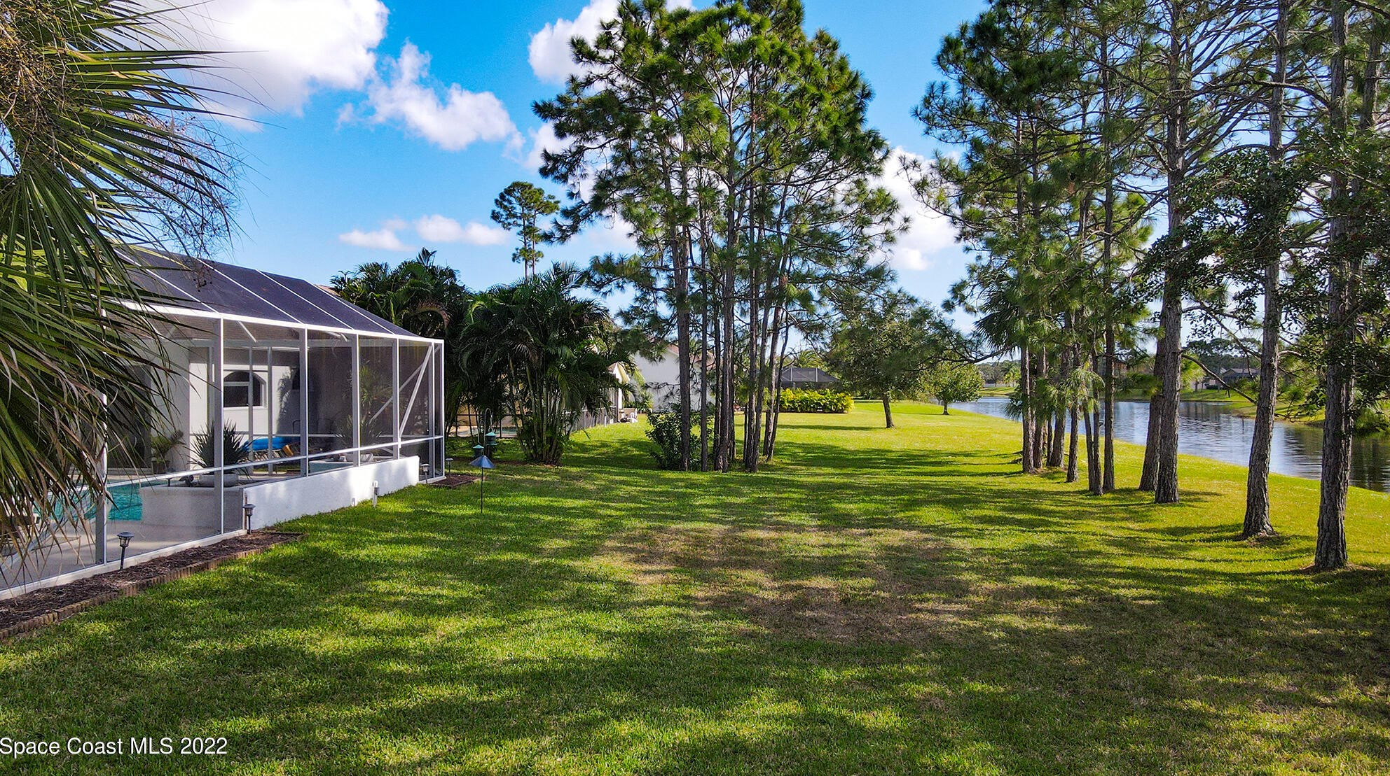 1820 Winding Ridge Cir, Melbourne FL  32909-2314 exterior