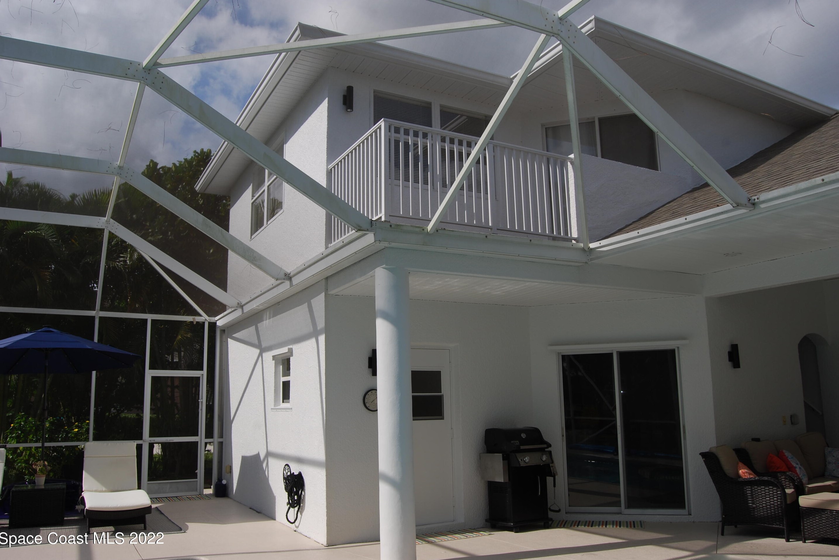1820 Winding Ridge Cir, Melbourne FL  32909-2314 exterior