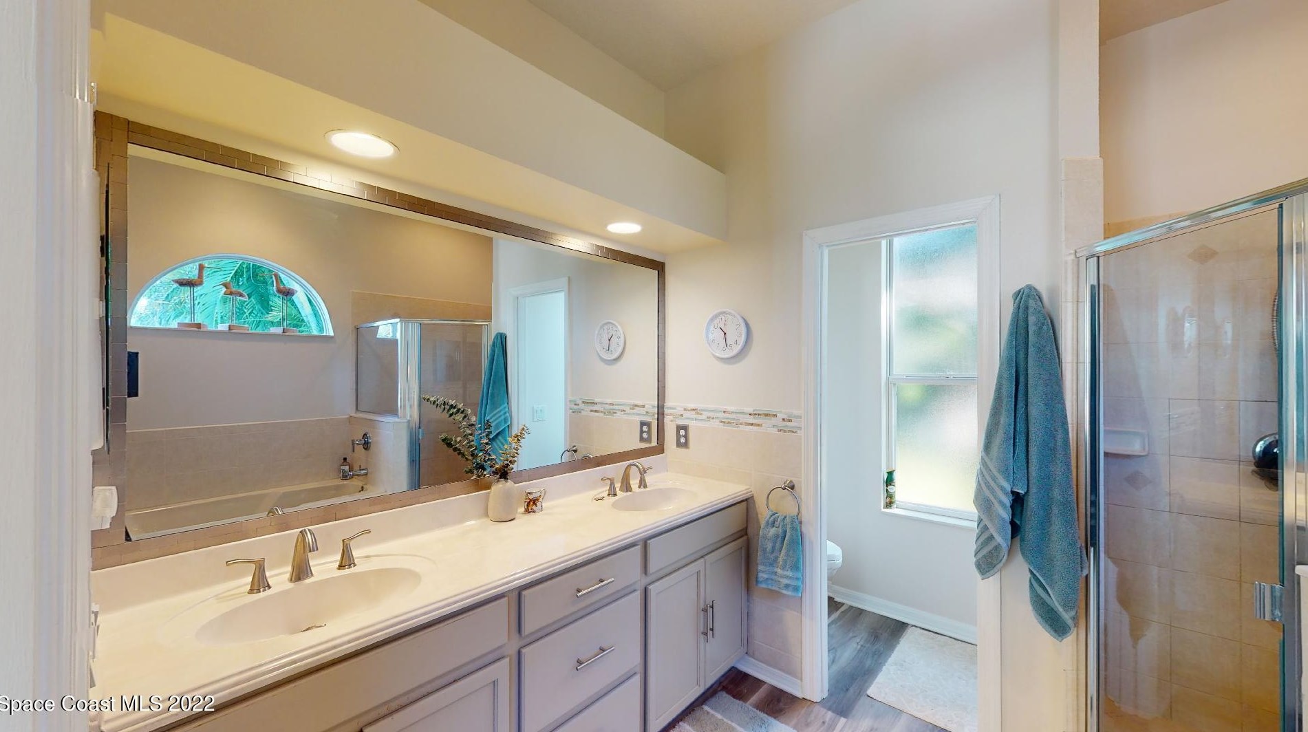 1820 Winding Ridge Cir, Melbourne FL  32909-2314 exterior