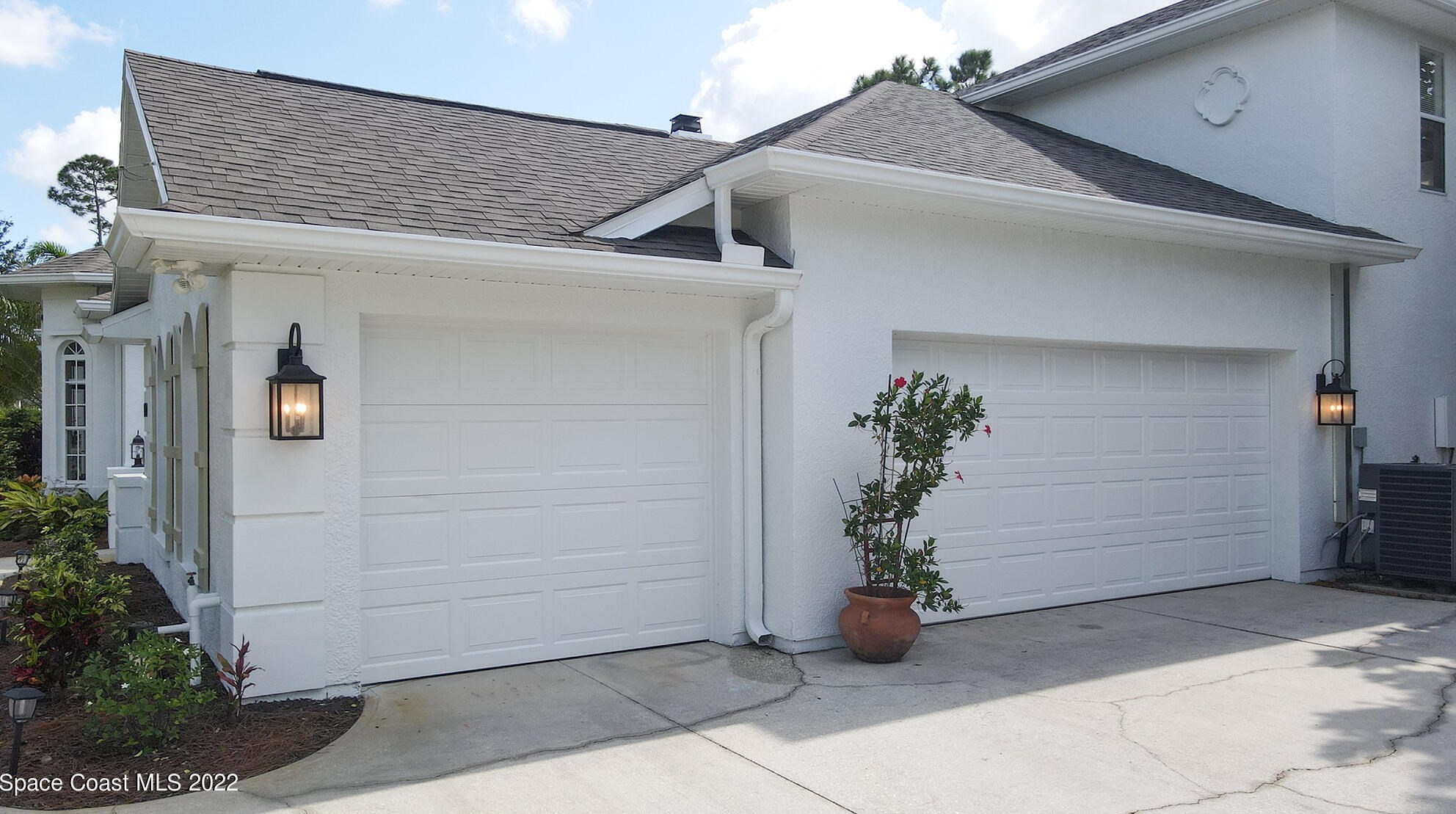 1820 Winding Ridge Cir, Melbourne FL  32909-2314 exterior