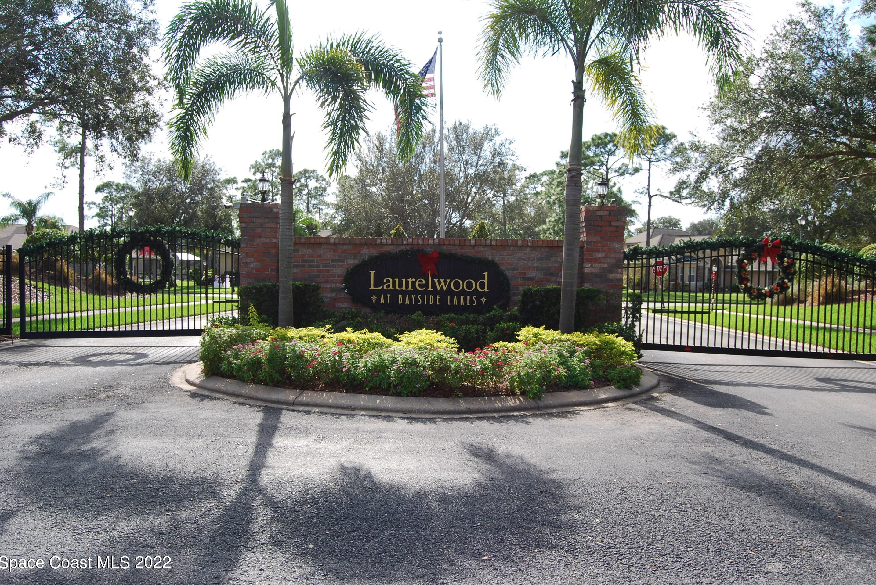 1820 Winding Ridge Cir, Melbourne FL  32909-2314 exterior