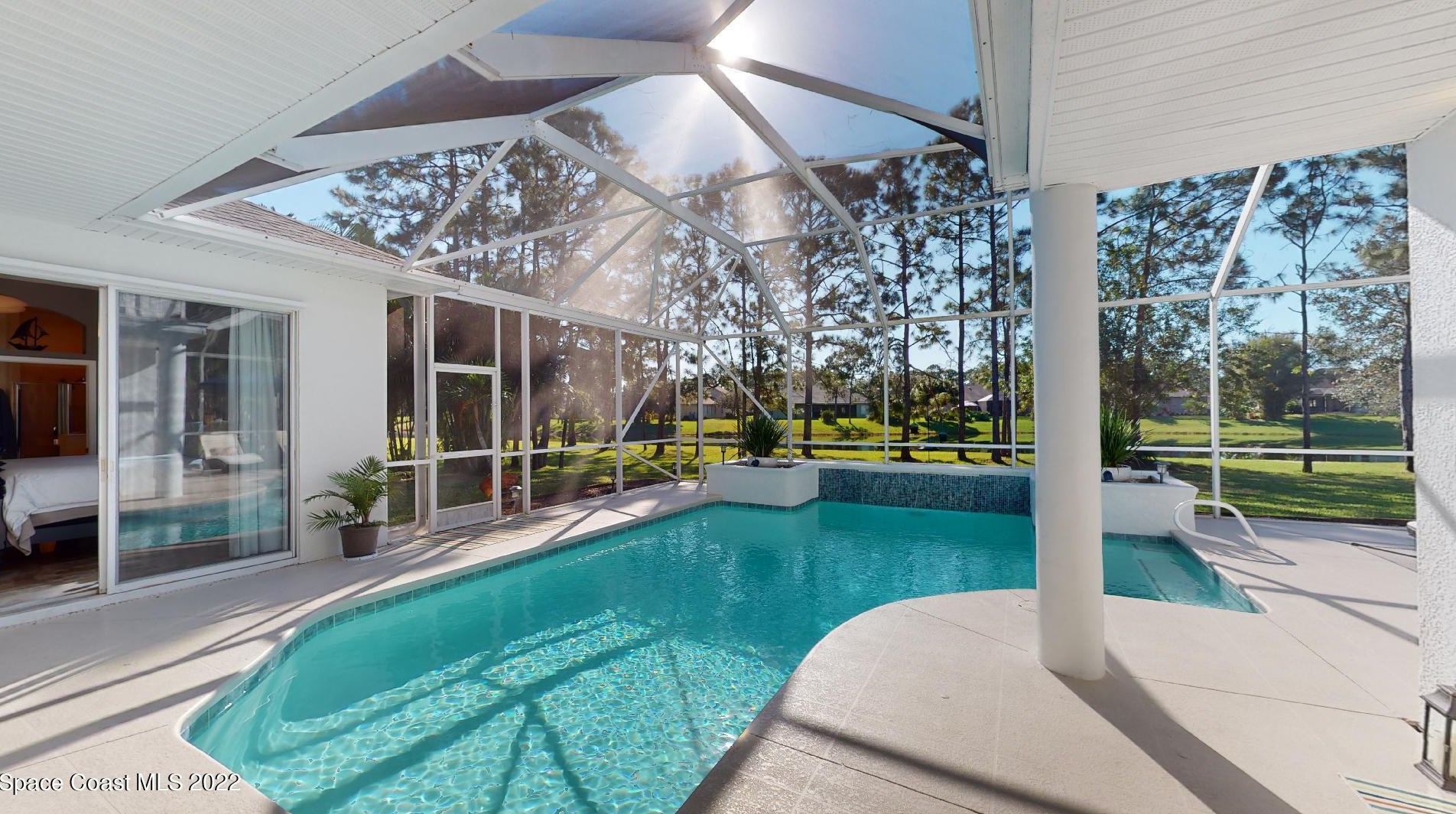 1820 Winding Ridge Cir, Melbourne FL  32909-2314 exterior