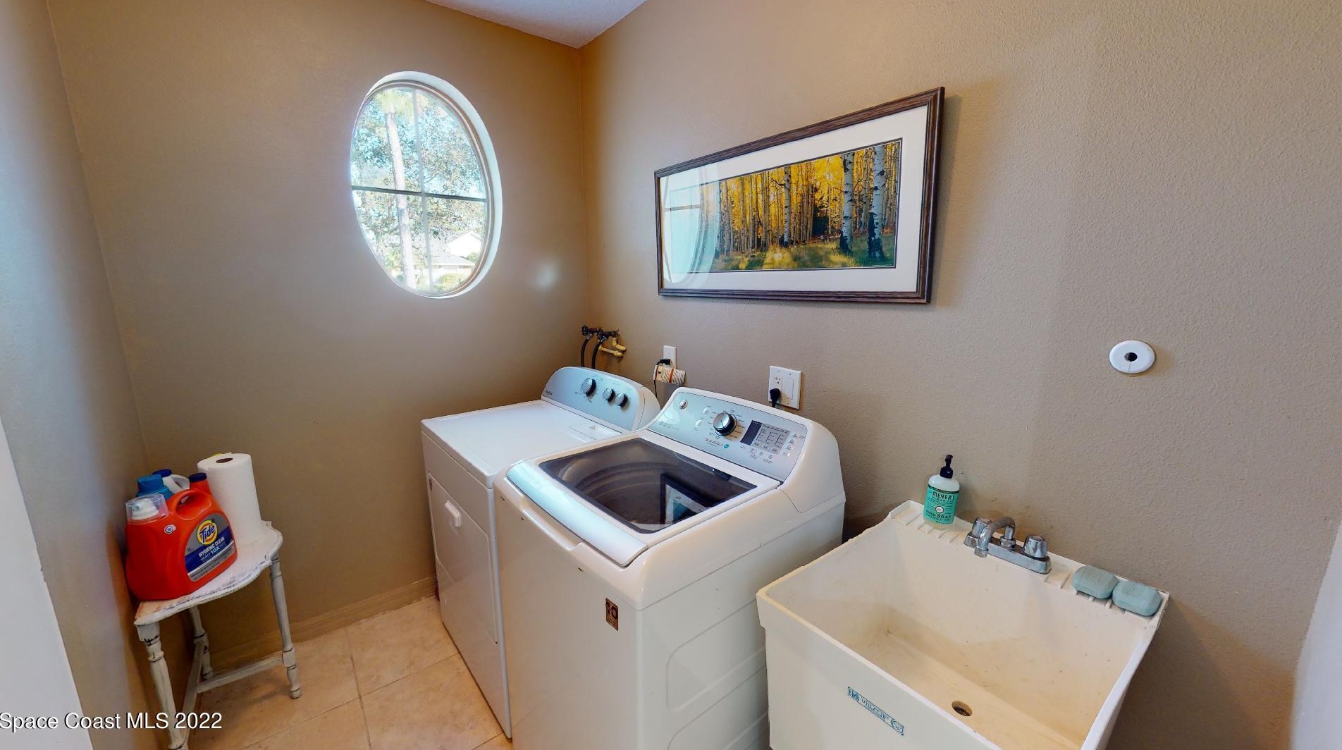 1820 Winding Ridge Cir, Melbourne FL  32909-2314 exterior