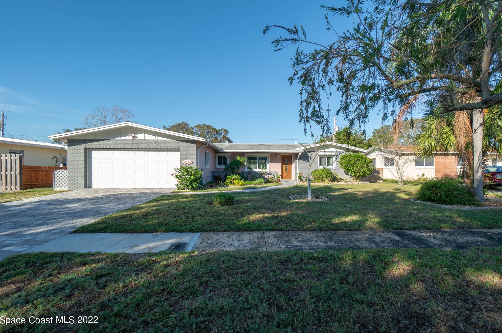 1345 Mackeral Ave, Merritt Island, FL 32952-5742