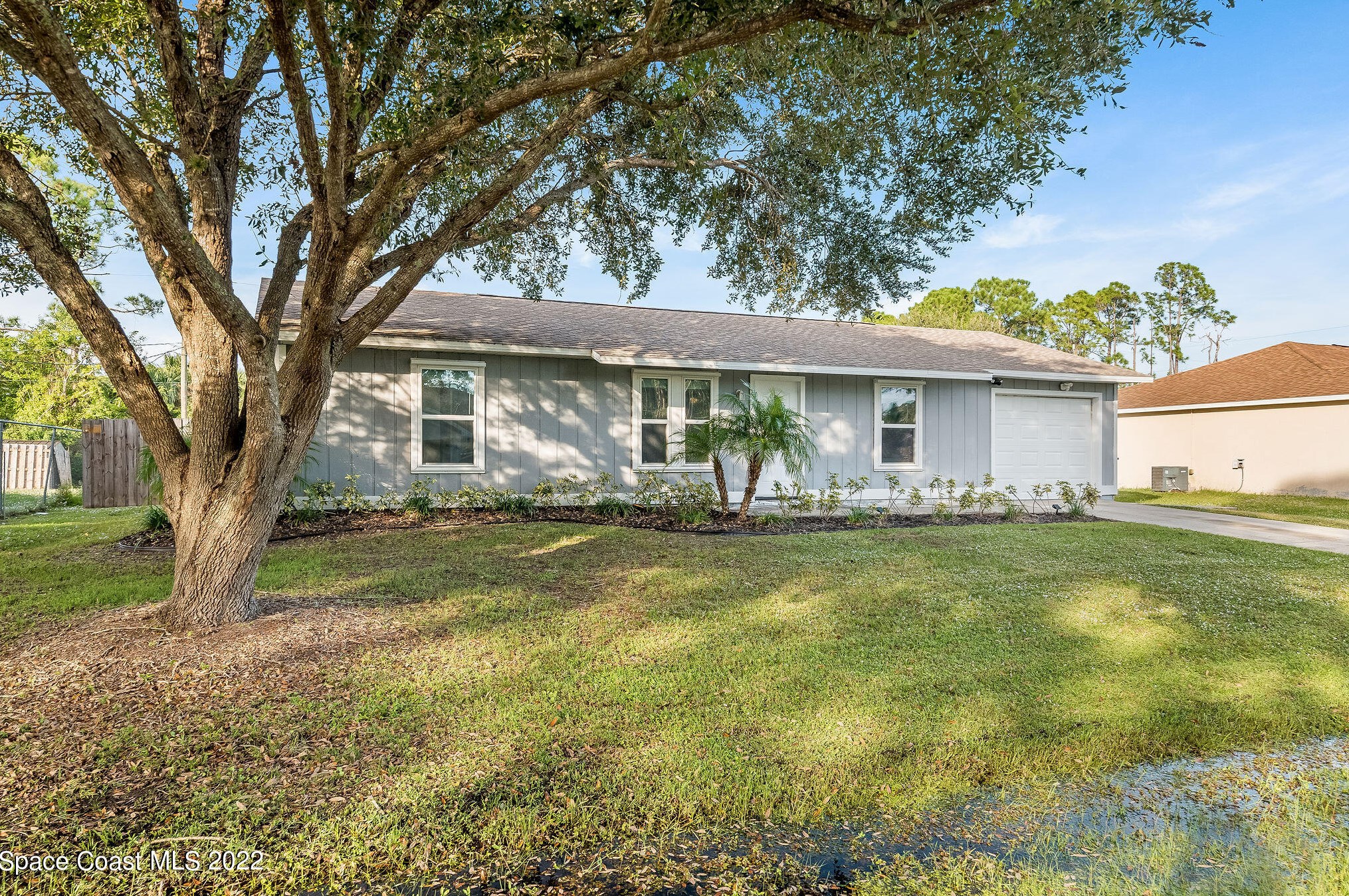 339 Dandurand St, Melbourne, FL 32908-1718