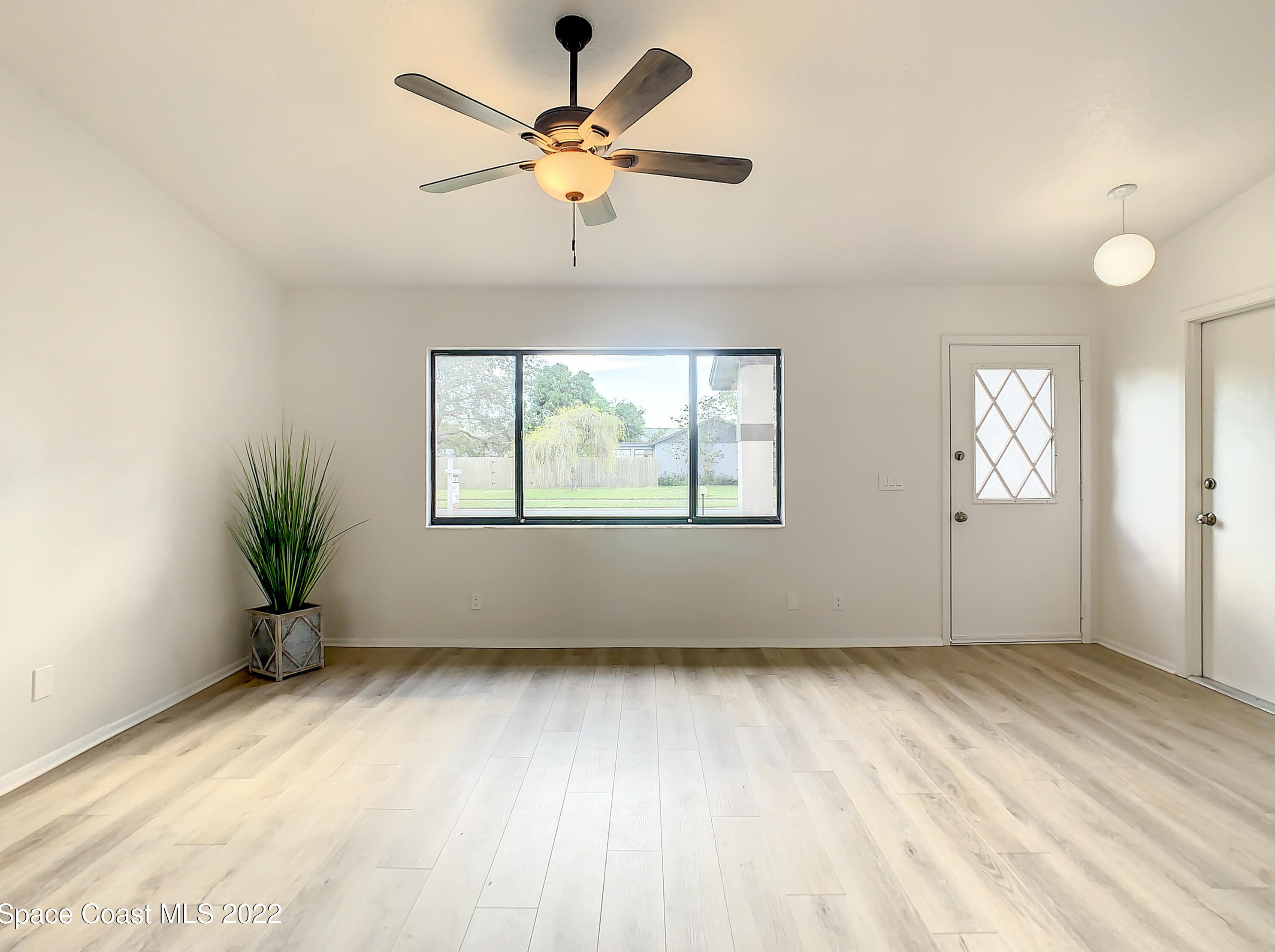 2405 Raintree Lake Cir, Merritt Island, FL 32953-2941