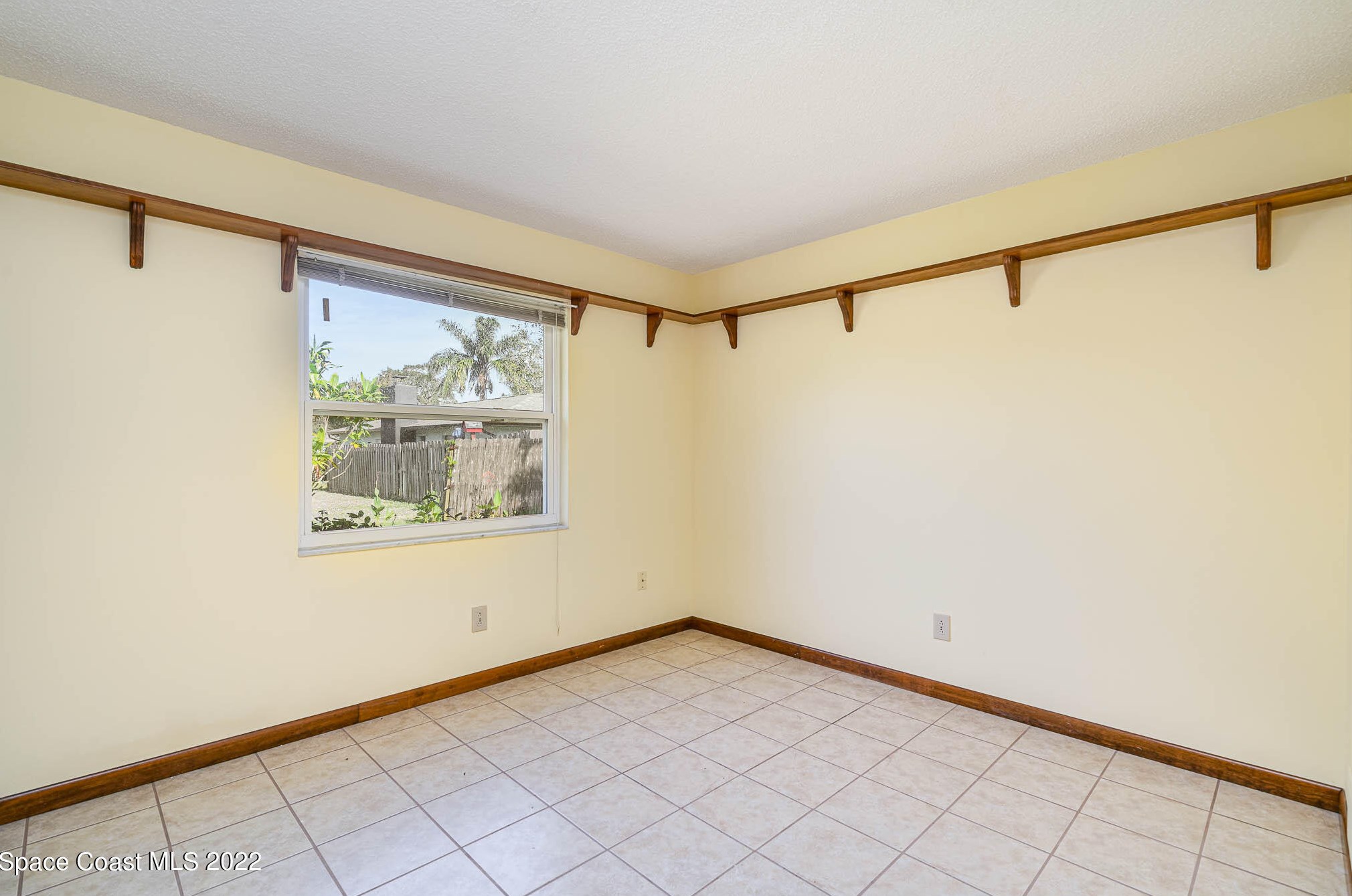 2014 Nicklaus Dr, Melbourne FL  32935-4514 exterior