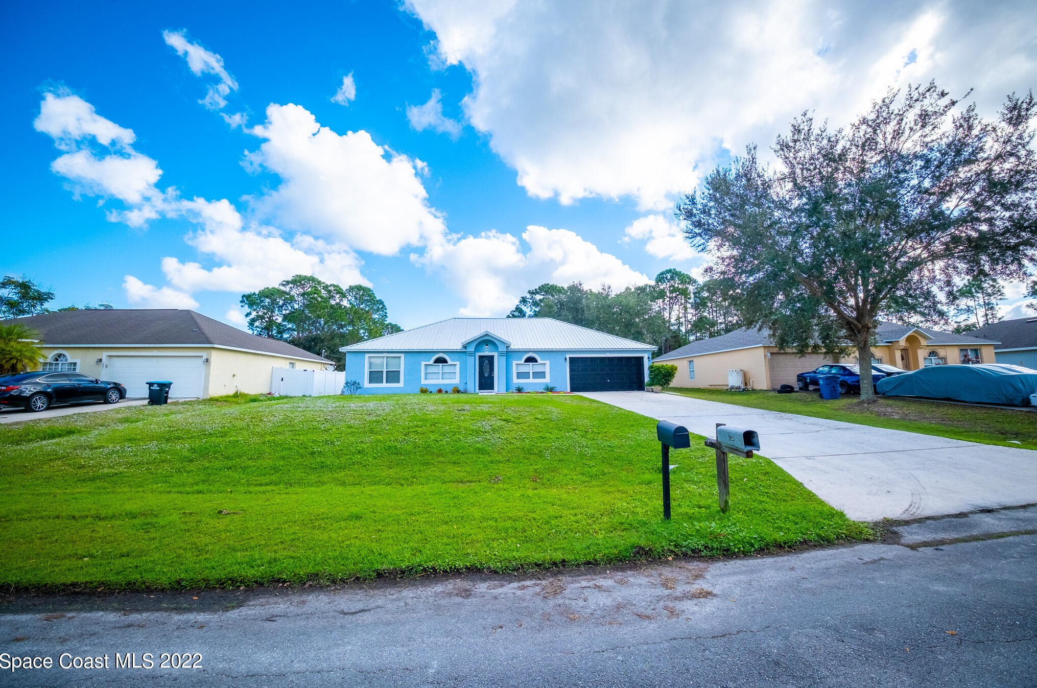 607 David Cir, Melbourne, FL 32908-1847