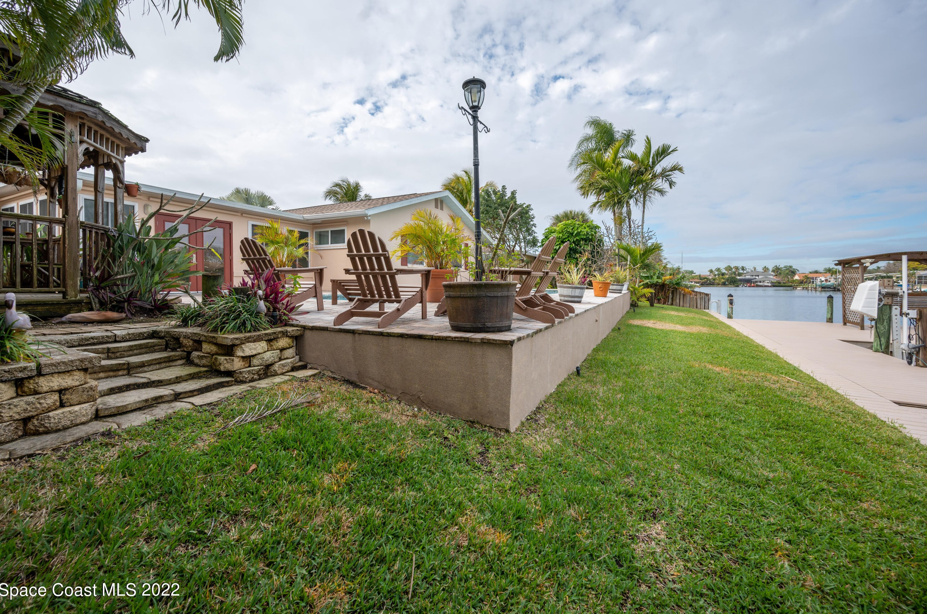 451 Aruba Ct, Melbourne, FL 32937