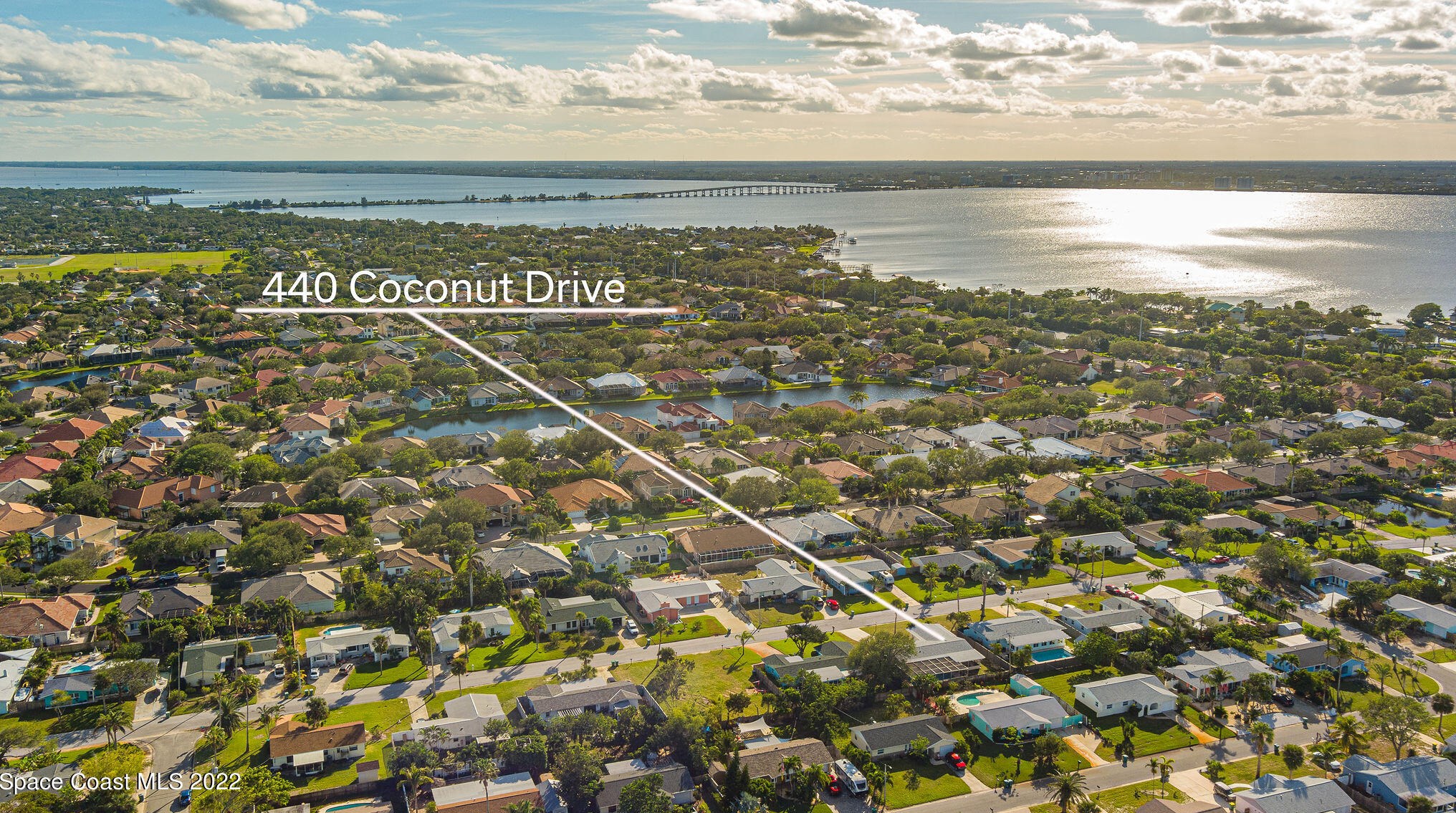 440 Coconut Dr, Melbourne, FL 32903-3808