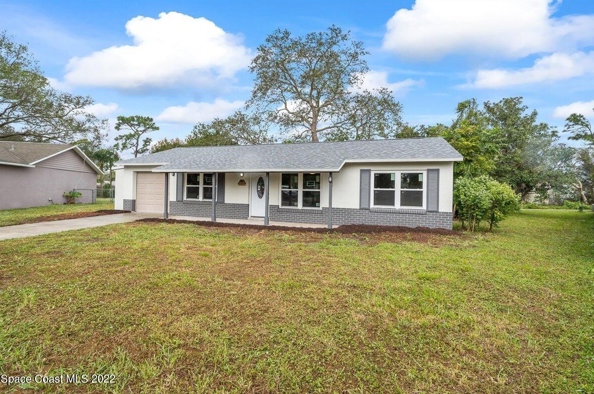 740 Samuel Chase Ln, Melbourne, FL 32904-7535