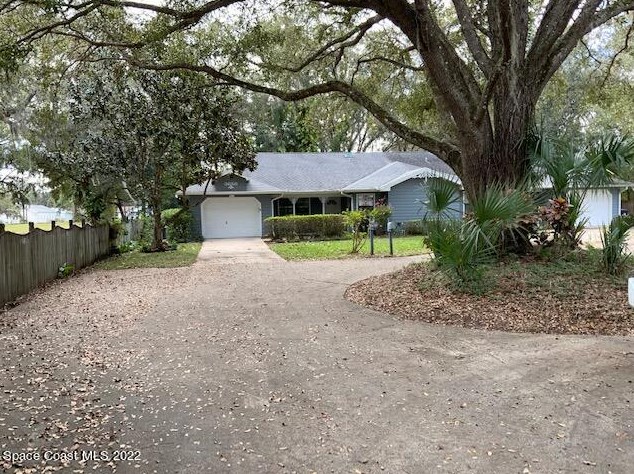 3650 Oak Tree Ln, Titusville, FL 32780