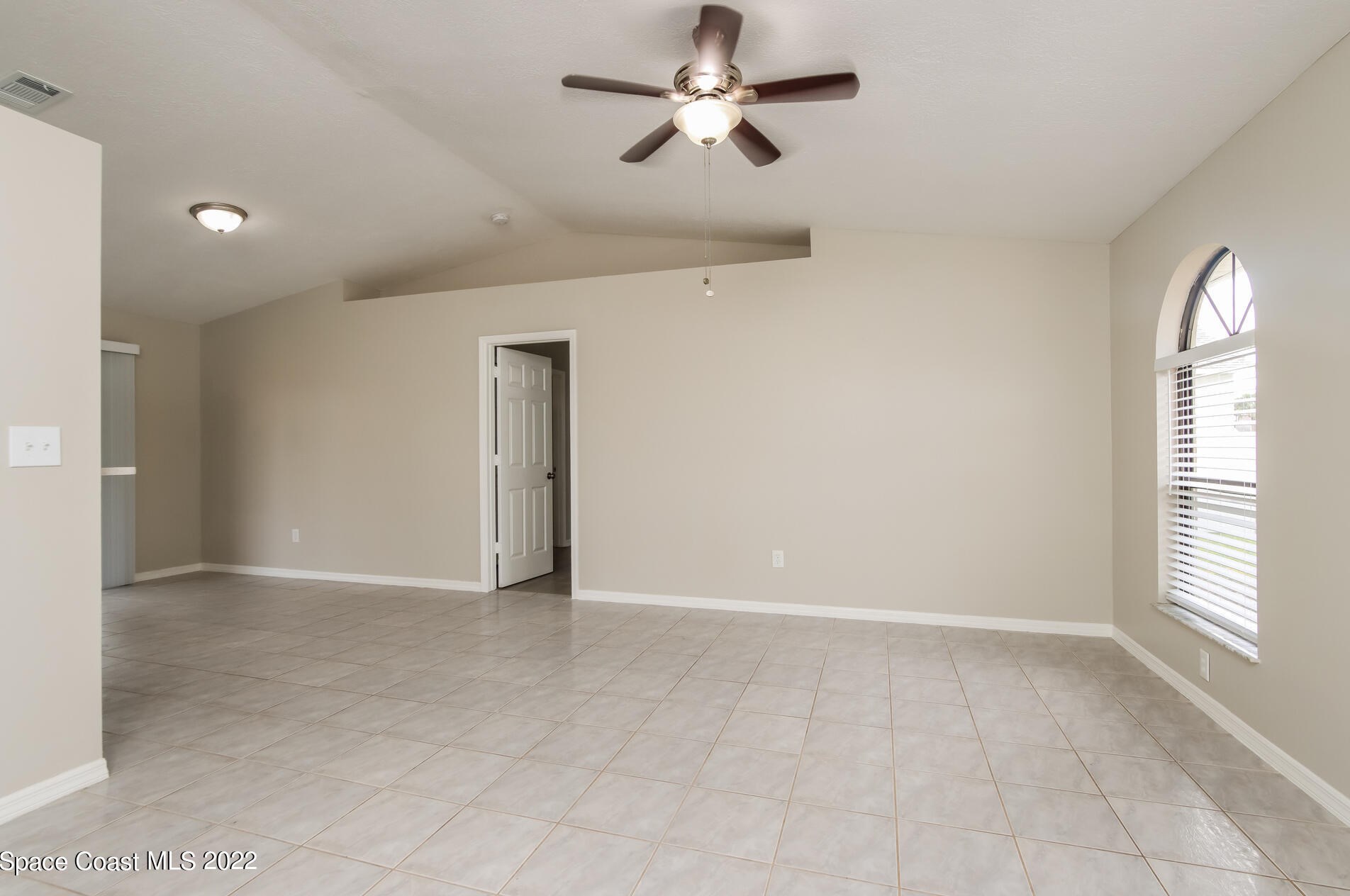 1613 Amador Ave, Melbourne, FL 32907-8526